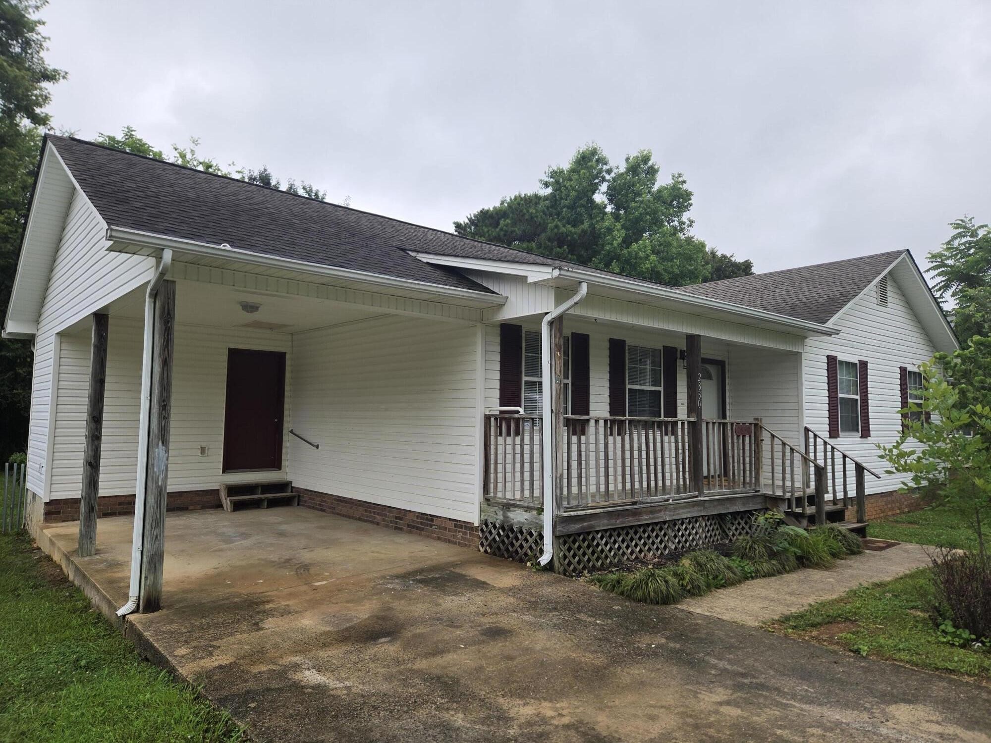 2830 Rogers Drive, SE