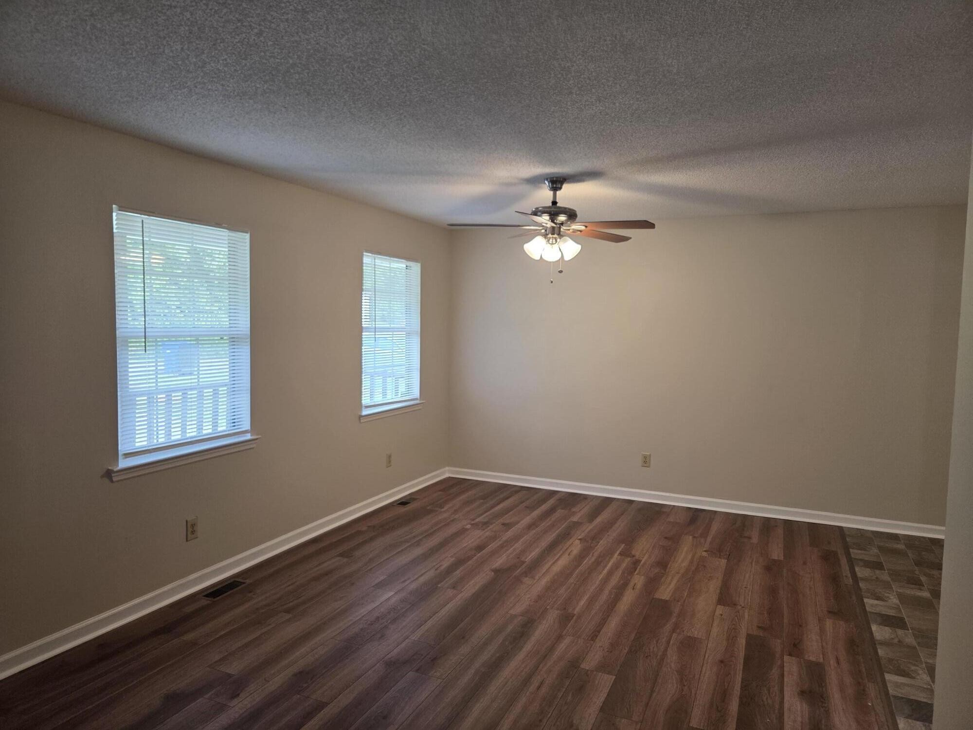 2830 Rogers Drive, SE