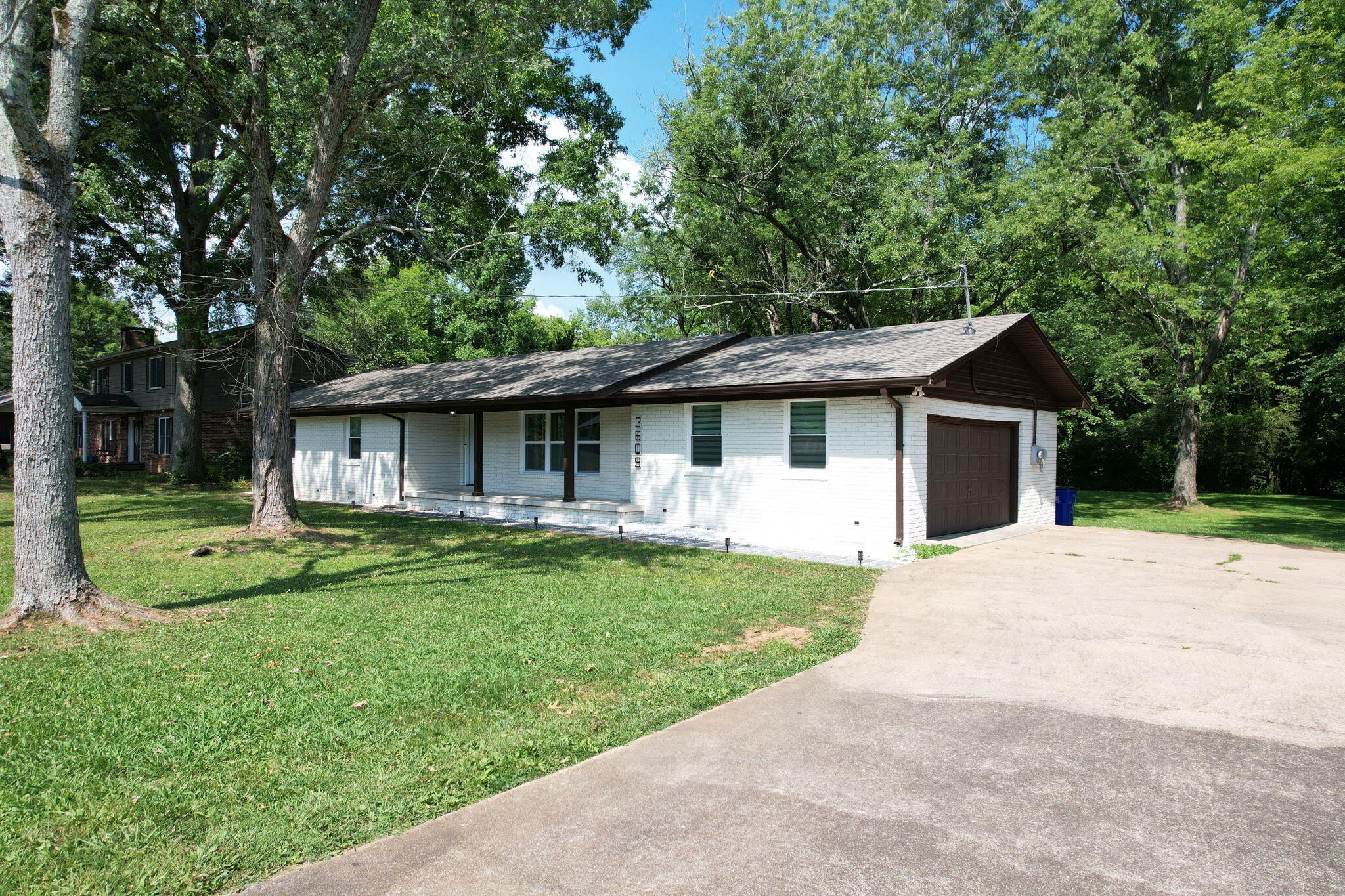 3609 Bowman Circle Circle, NE