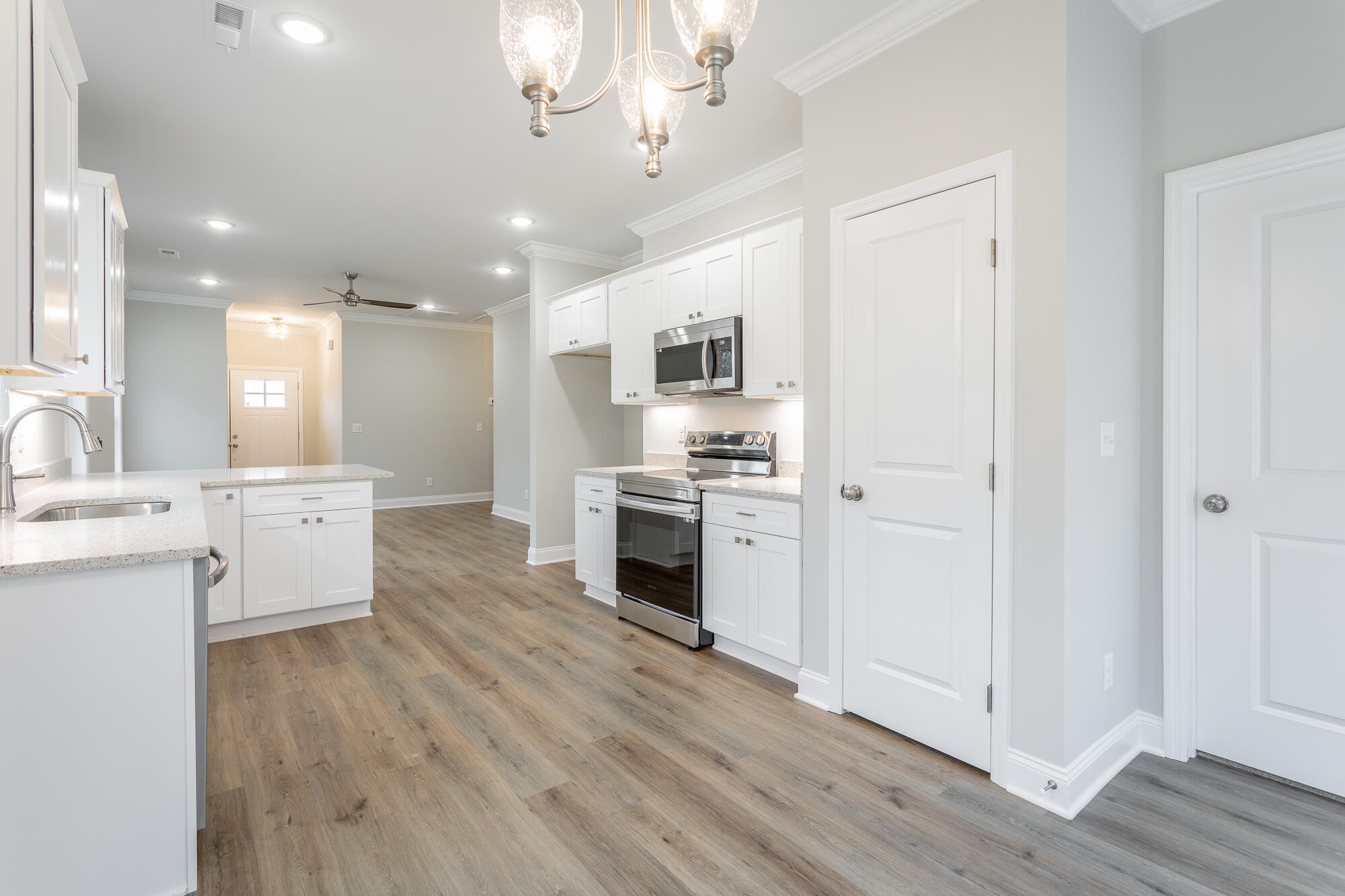 343 Bellingham Drive, NE