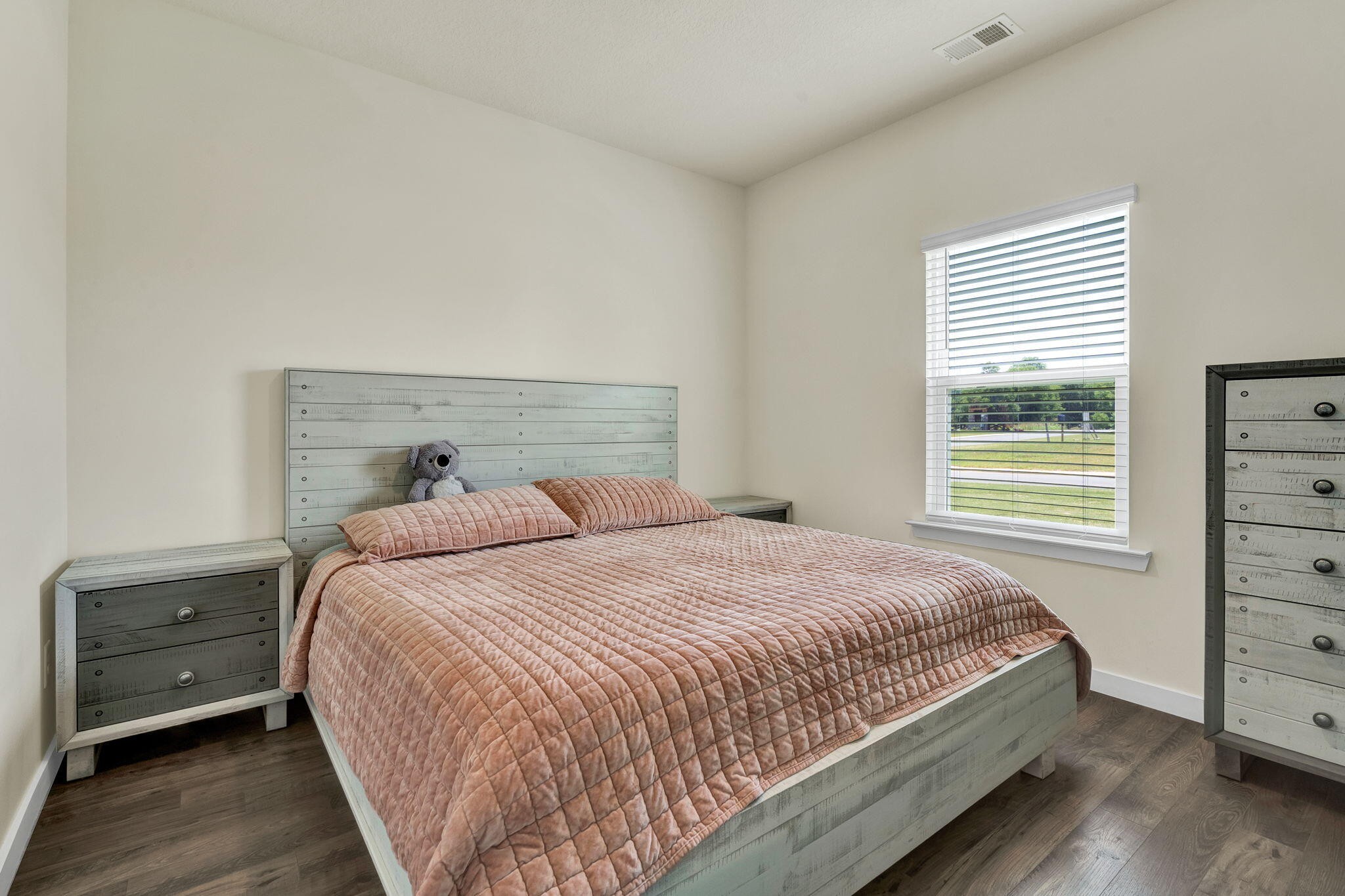 4331 Lone Oak Trail