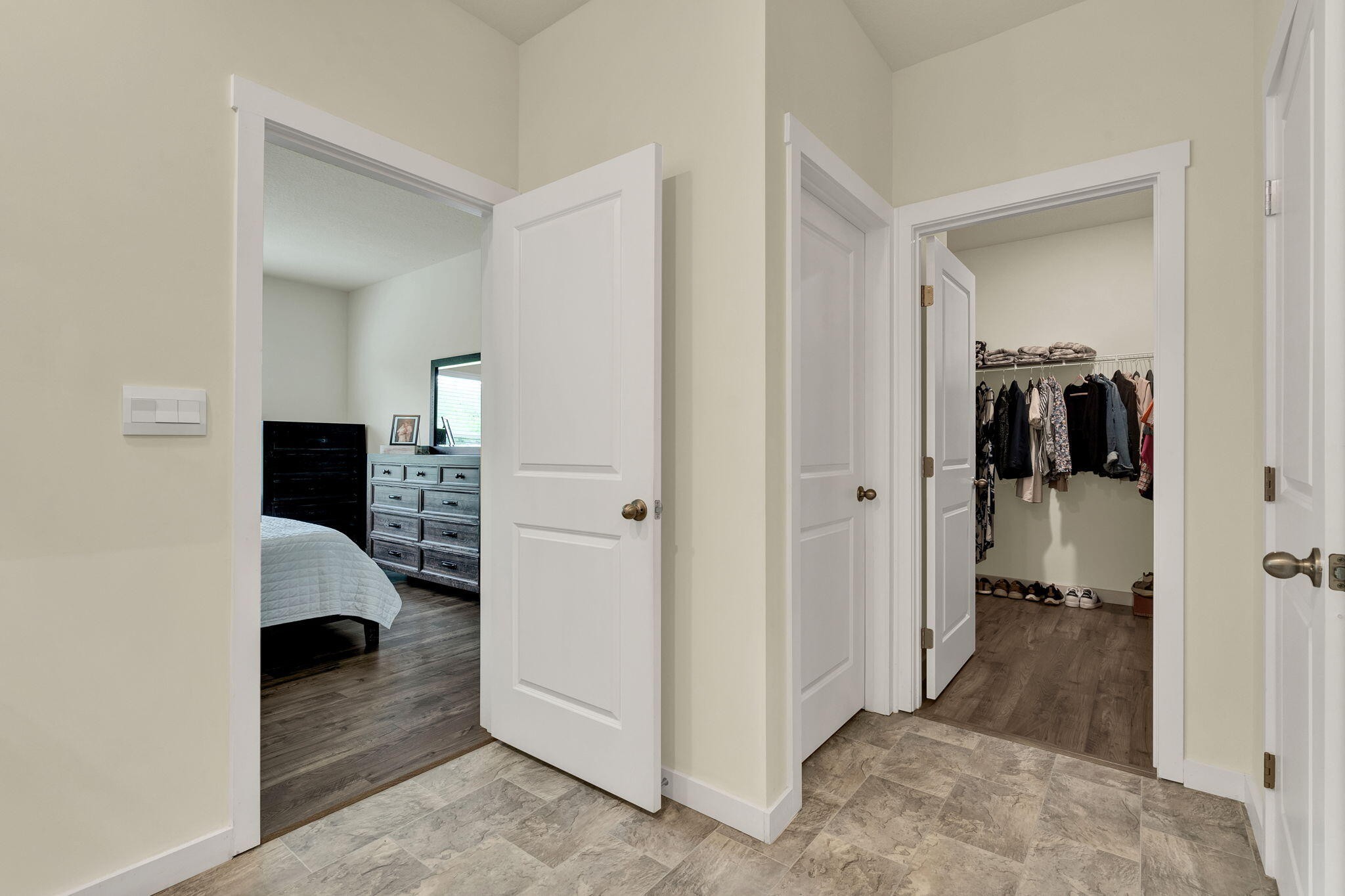 4331 Lone Oak Trail