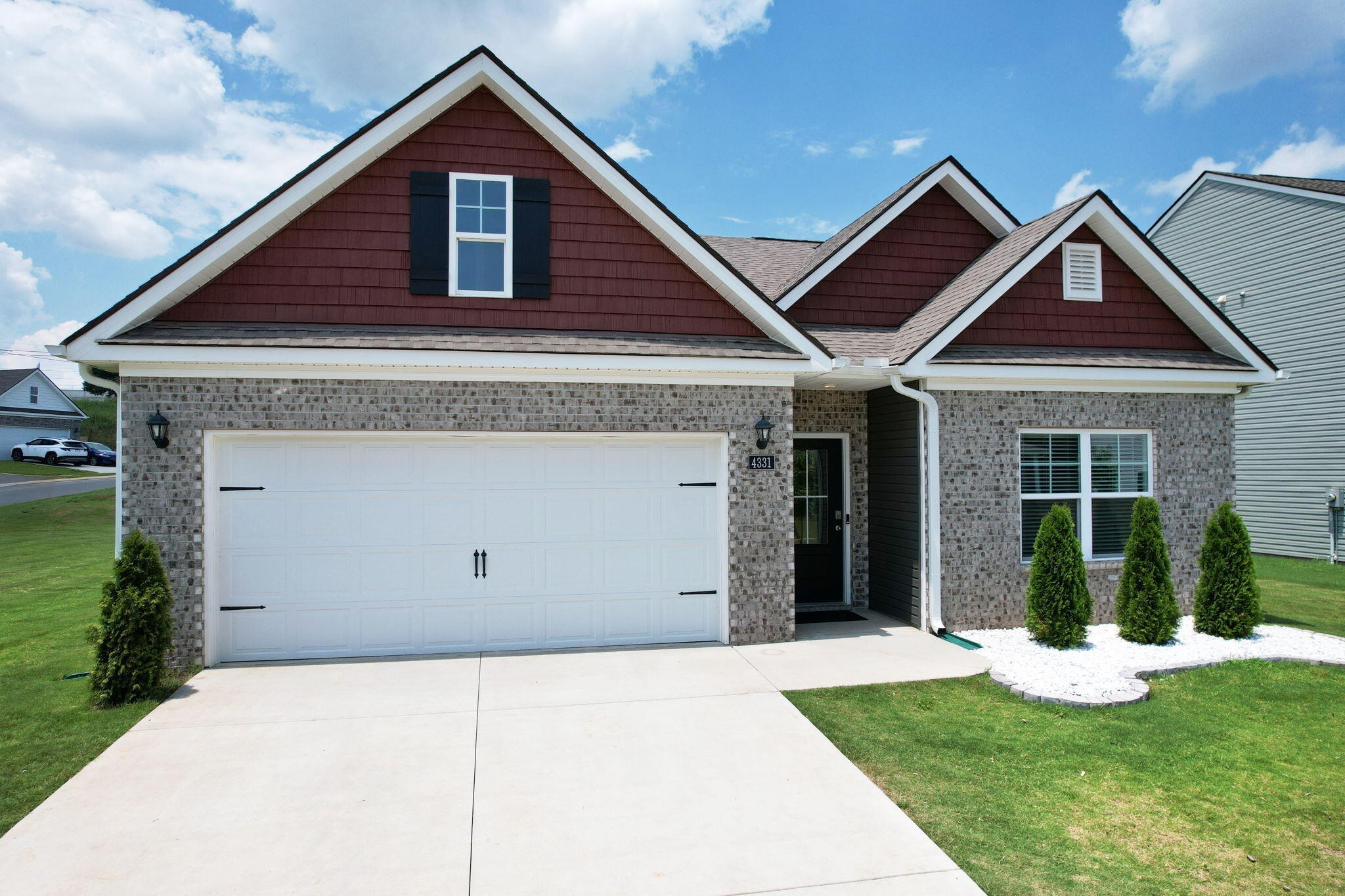 4331 Lone Oak Trail