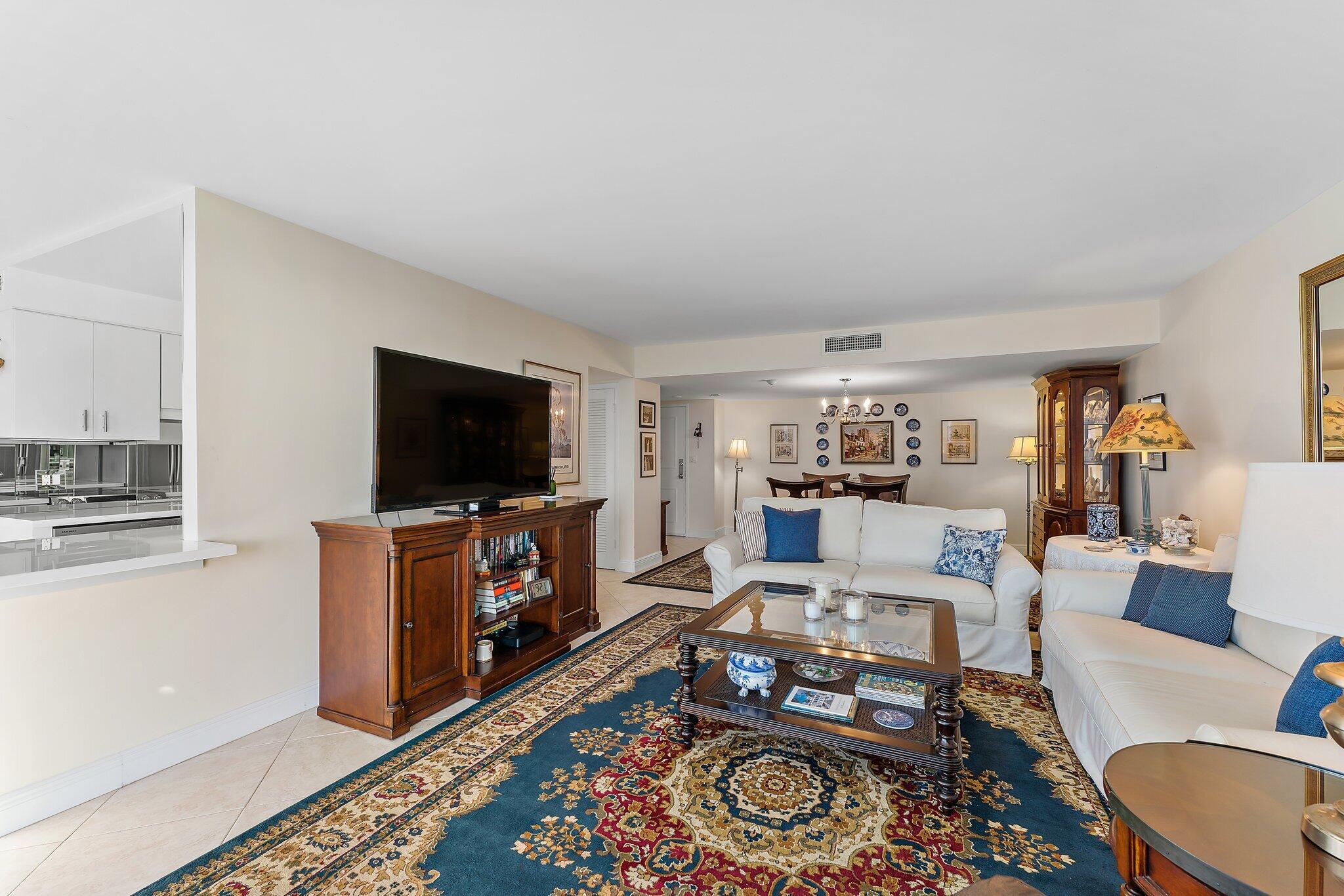 3800 Washington Road 405
