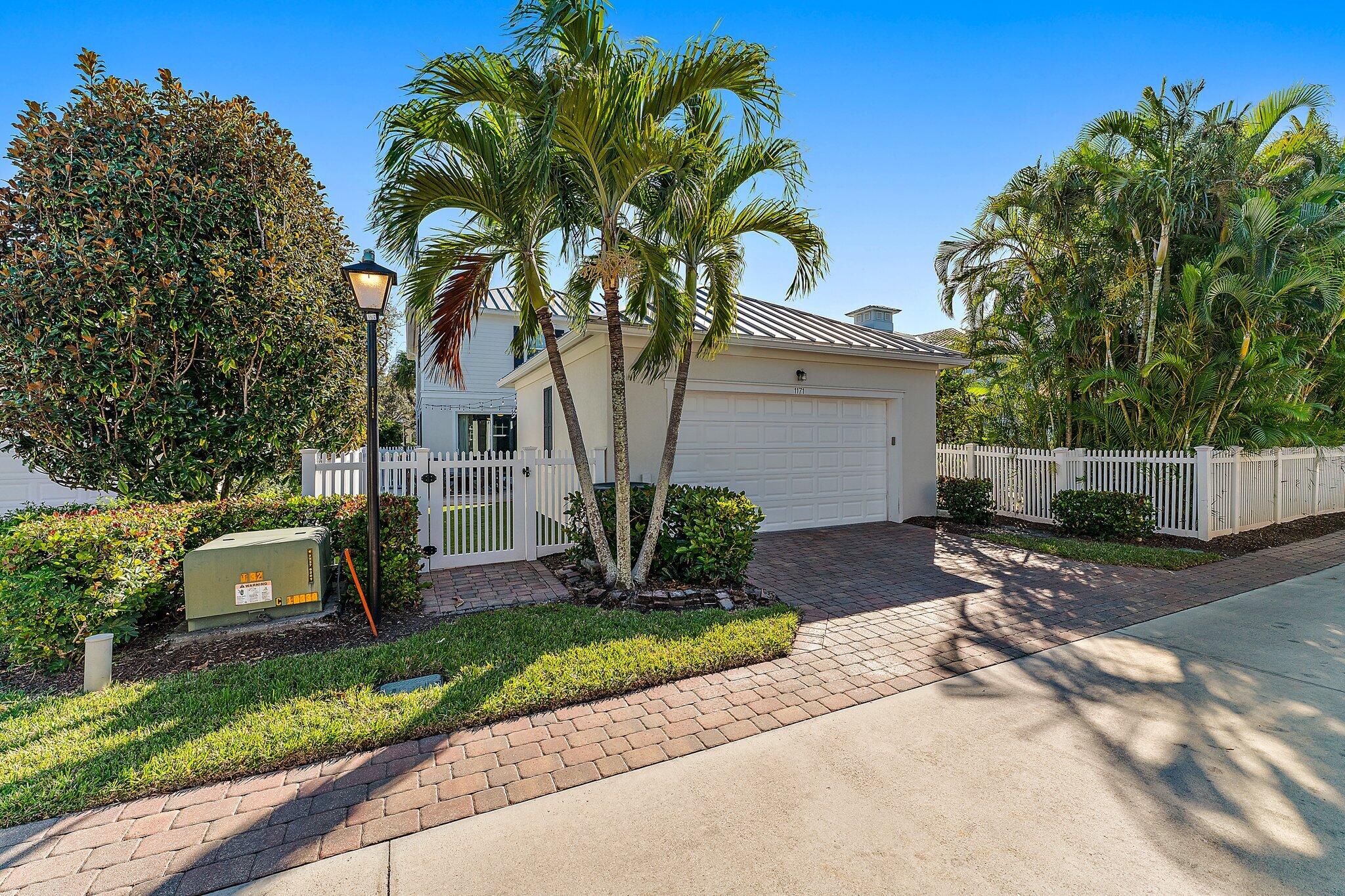 1171 Key Largo Street