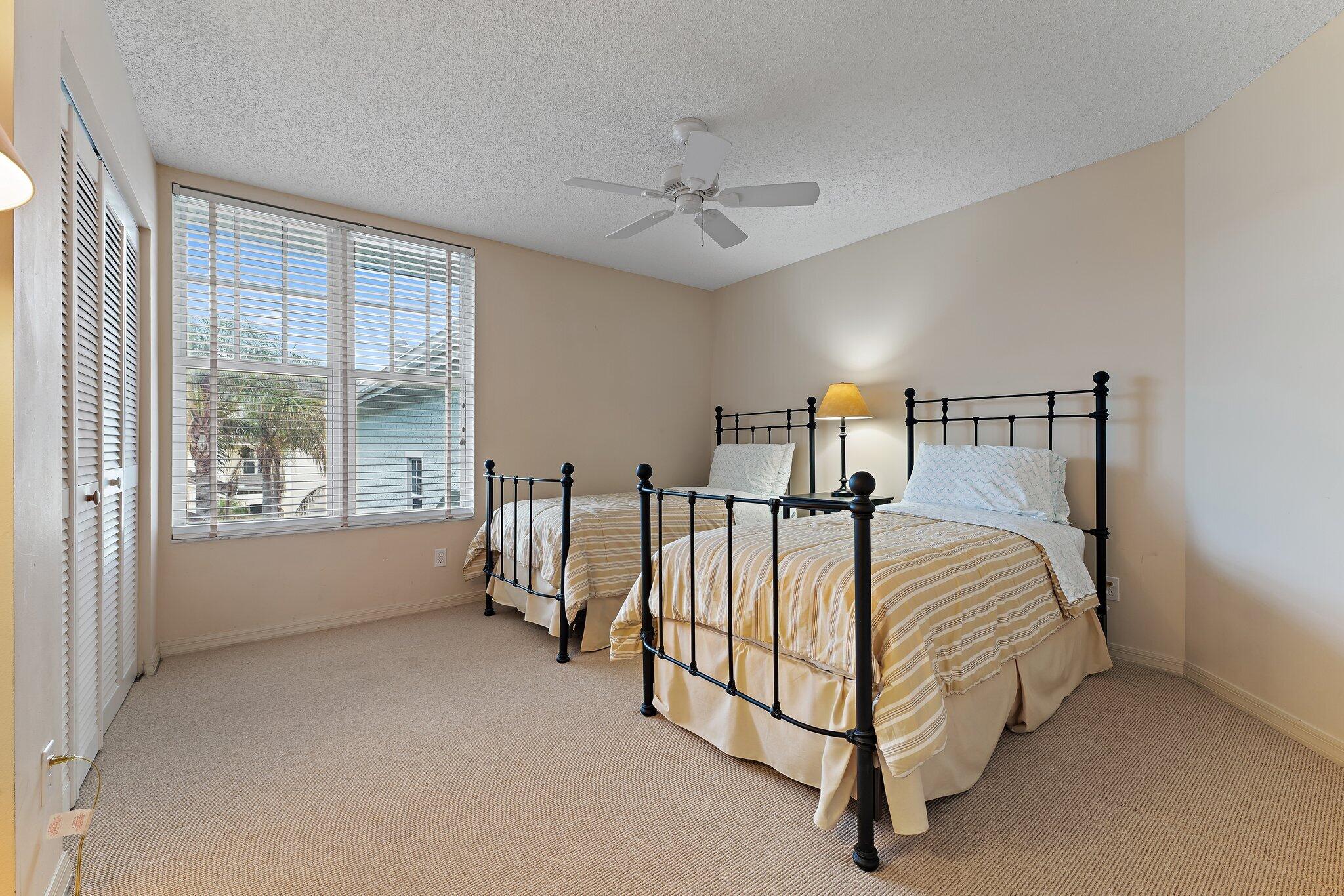 305 Mainsail Circle