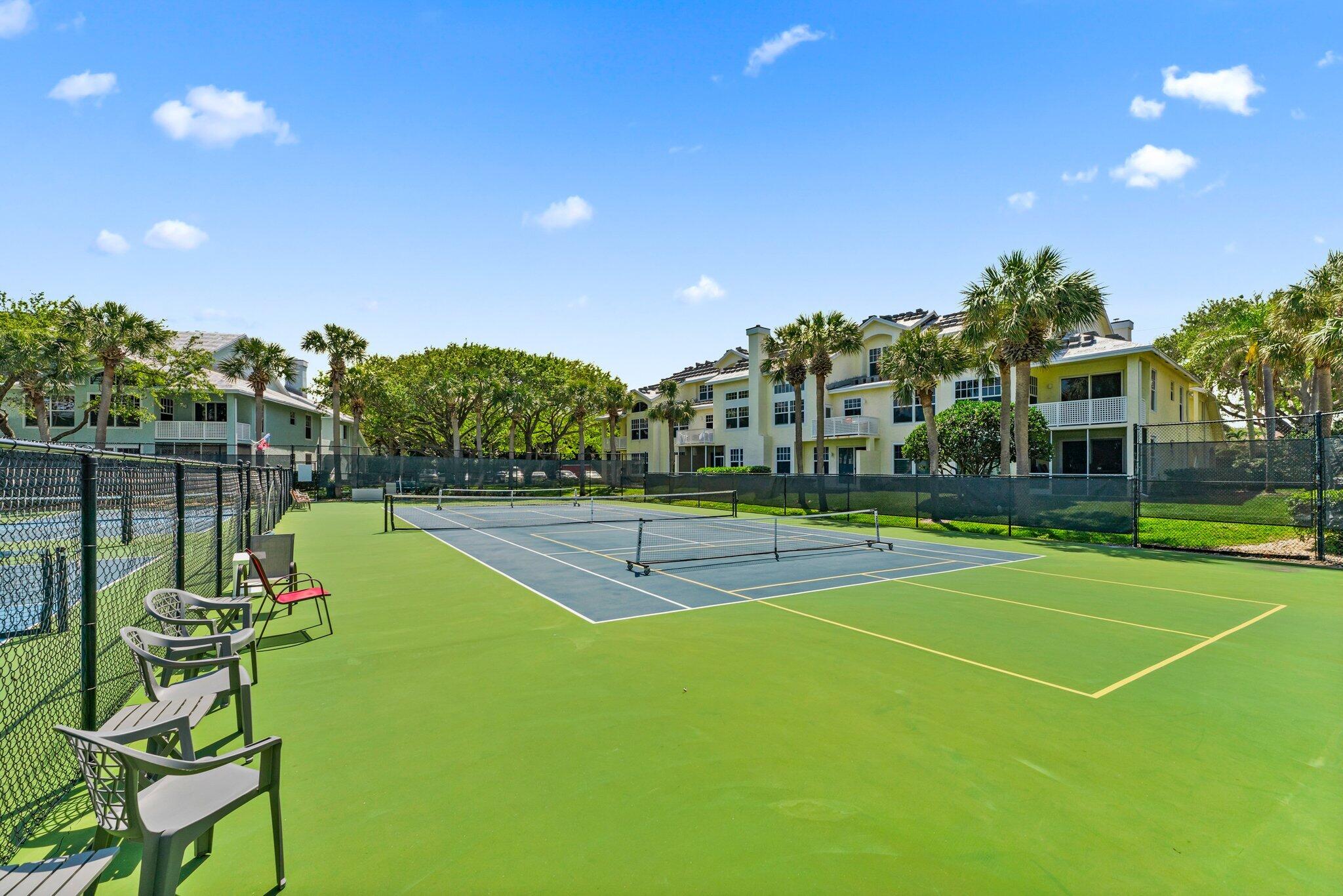 305 Mainsail Circle