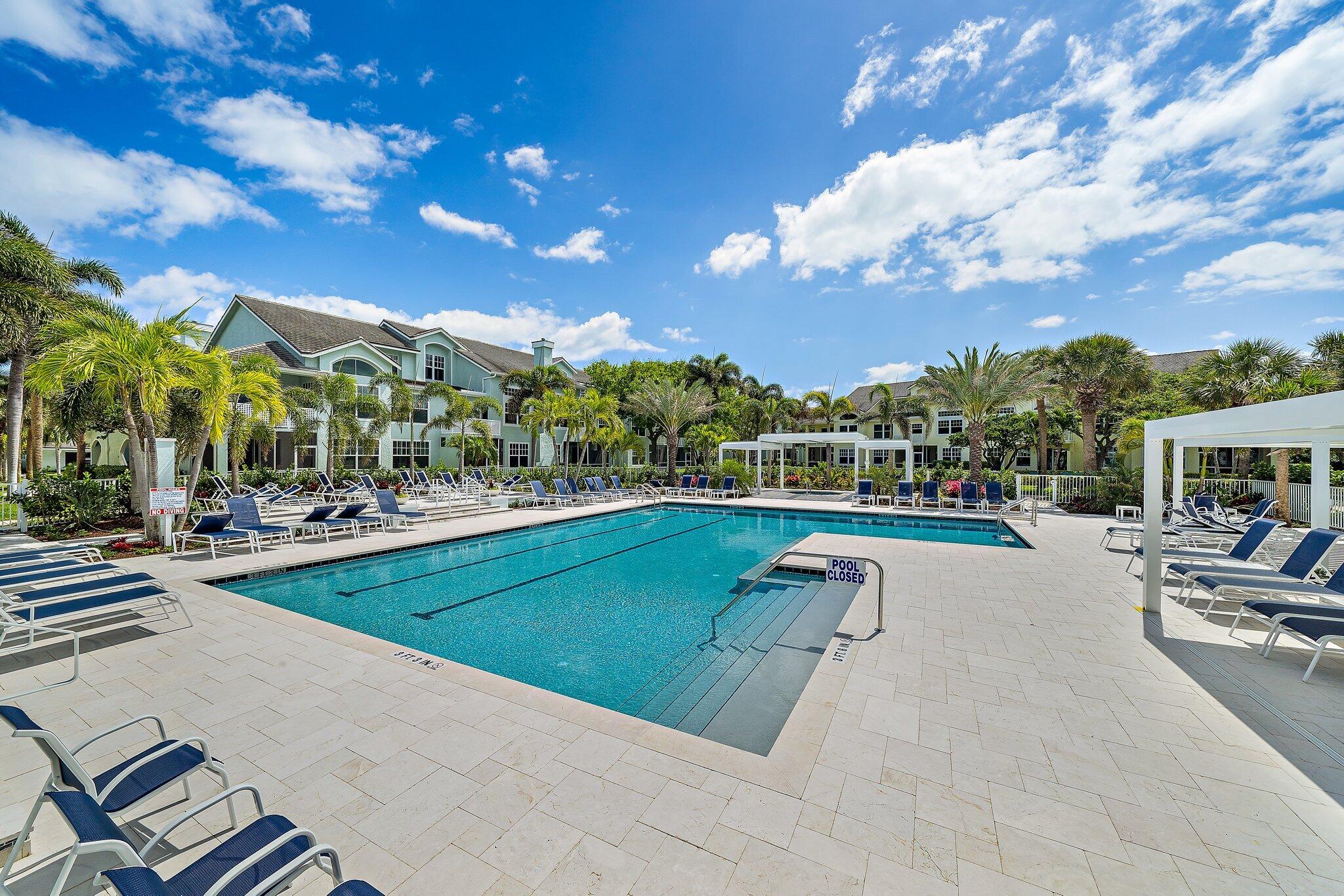 305 Mainsail Circle