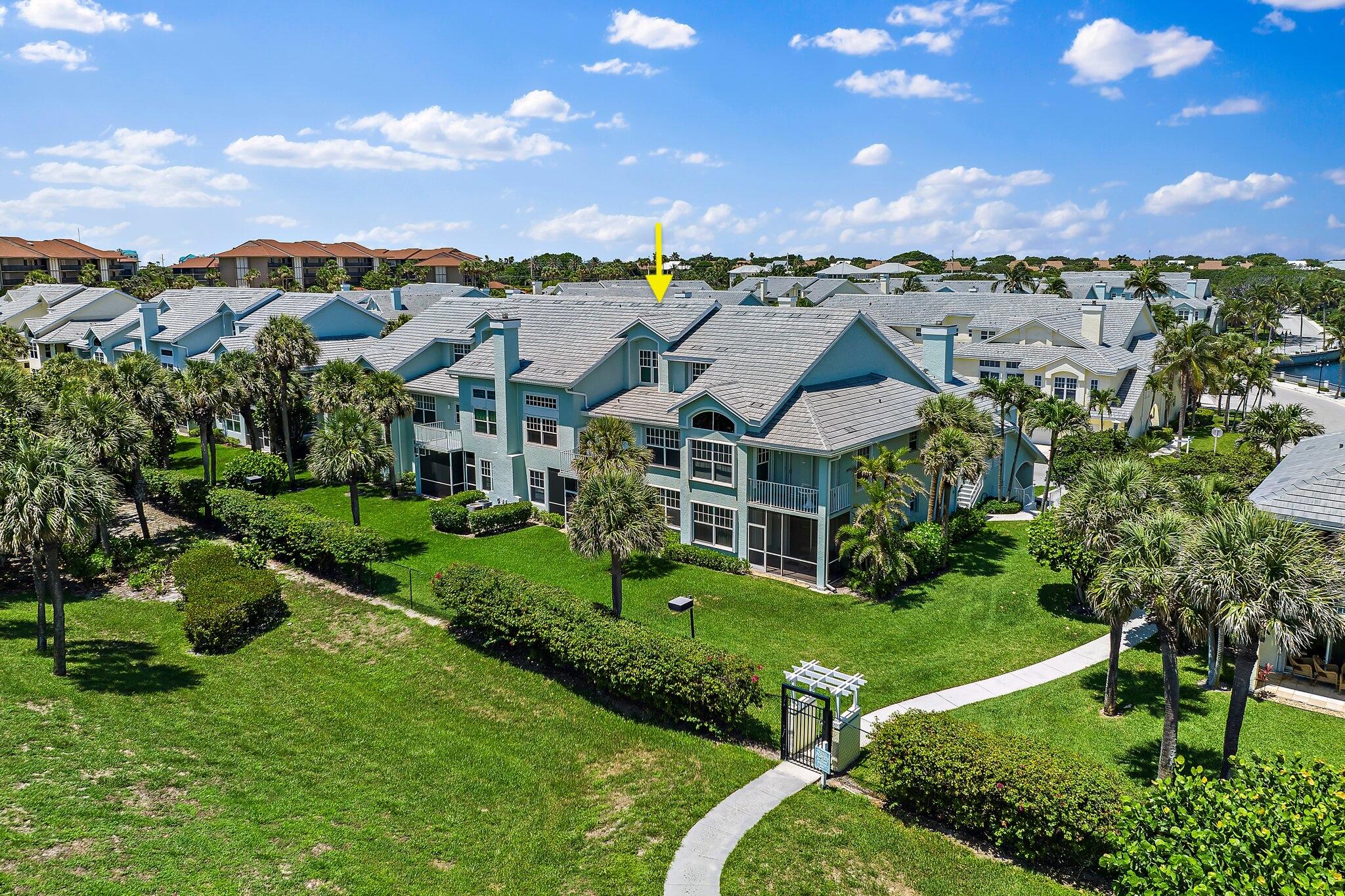 305 Mainsail Circle
