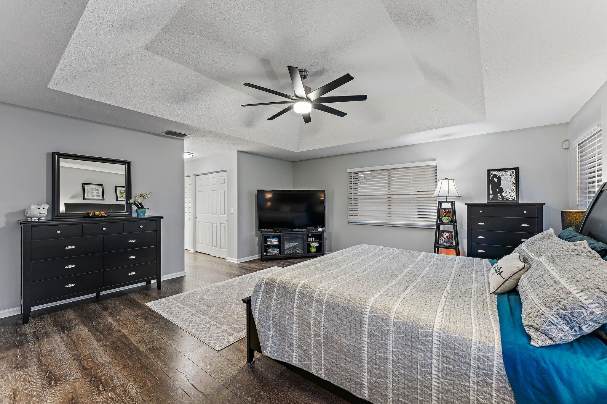 8871 Cicero Drive
