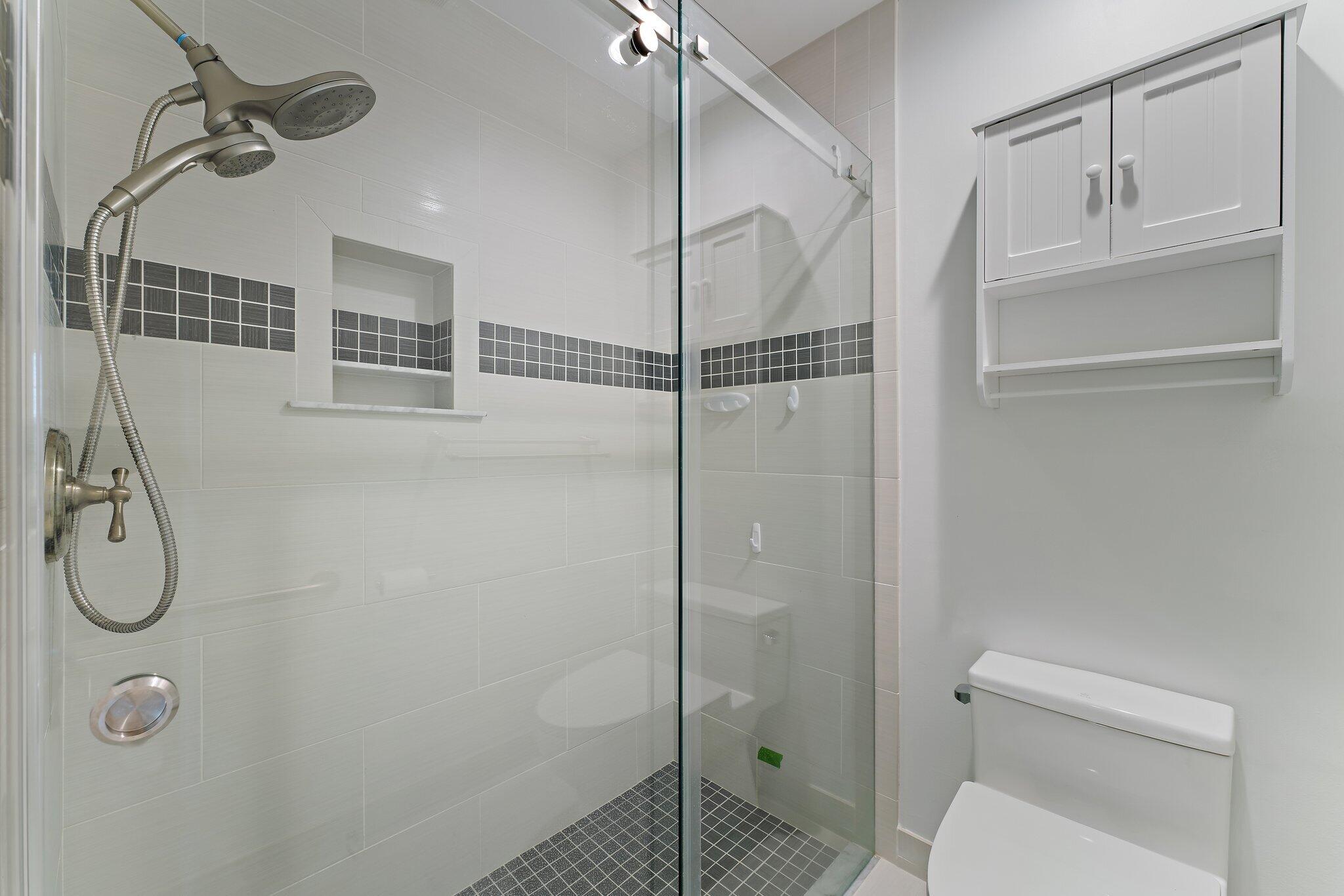 128 Moccasin Trail S
