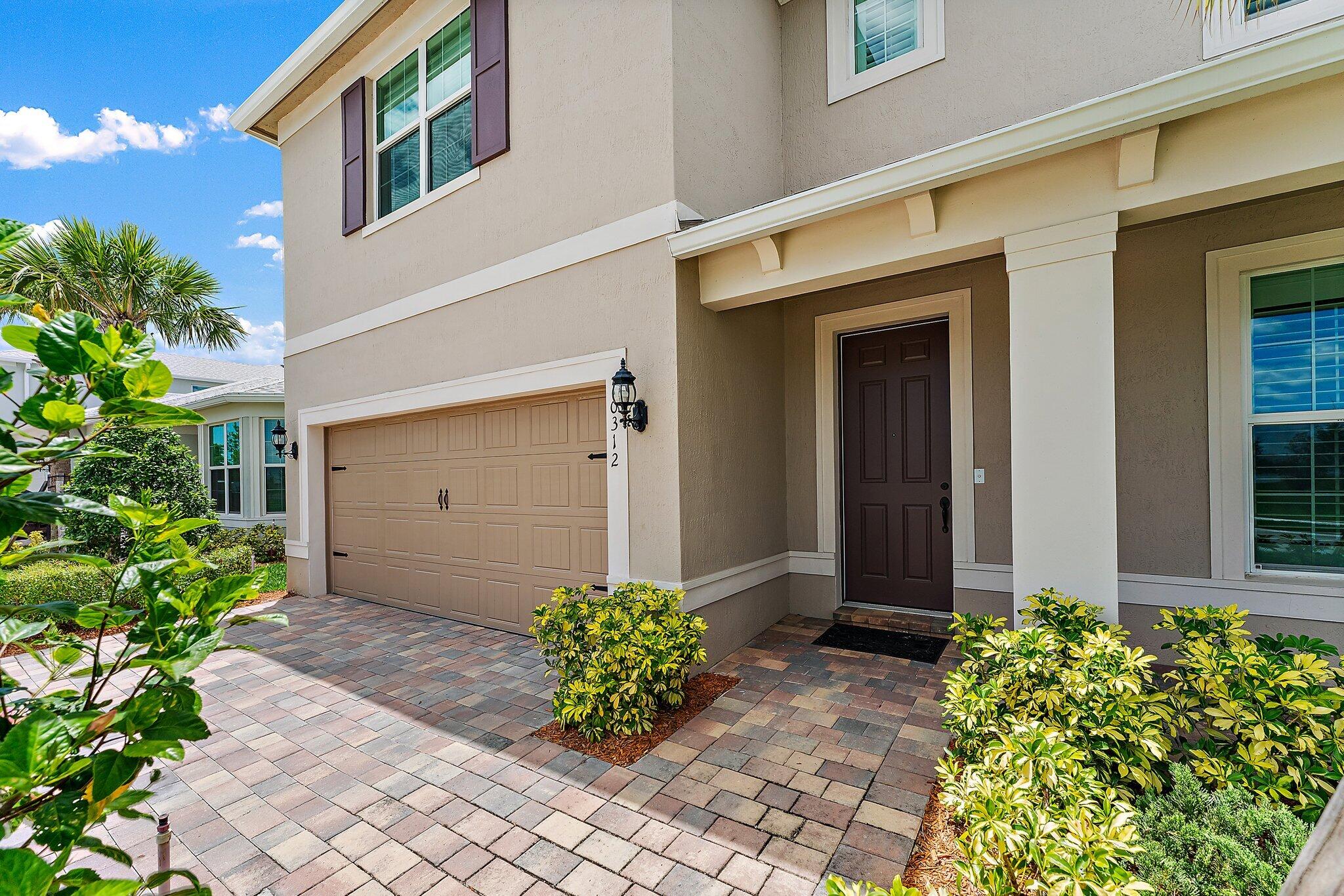 10312 SW Green Turtle Lane, Port St. Lucie