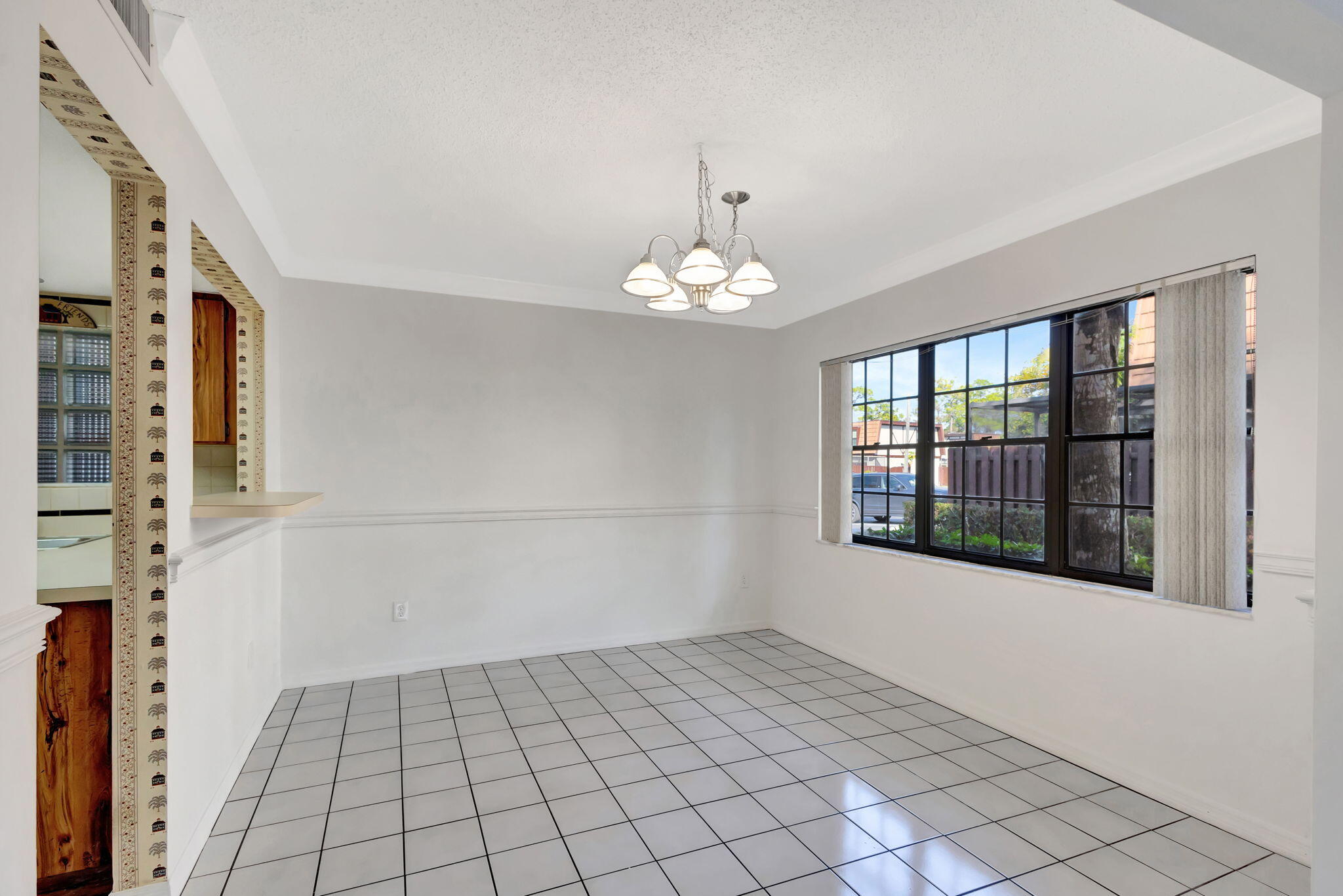 128 Weybridge B Circle B