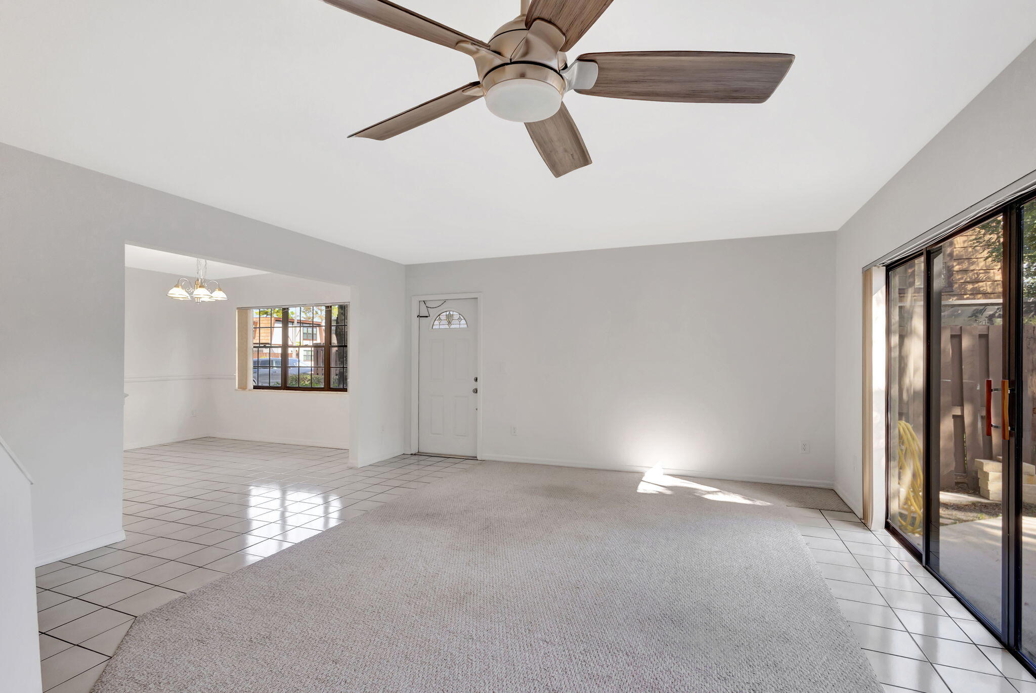 128 Weybridge B Circle B