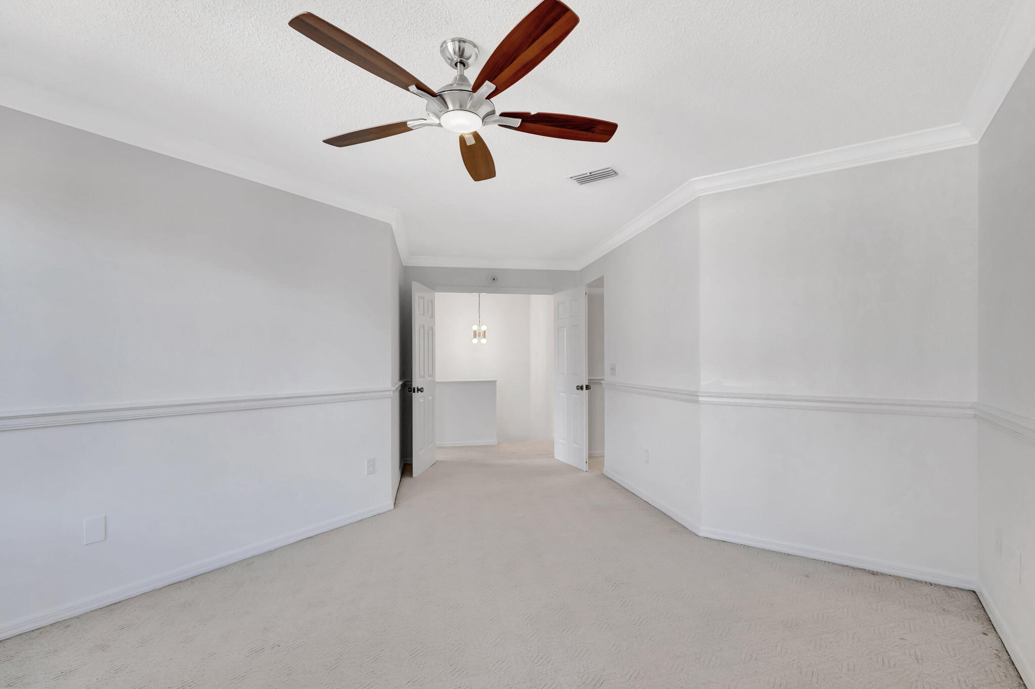 128 Weybridge B Circle B