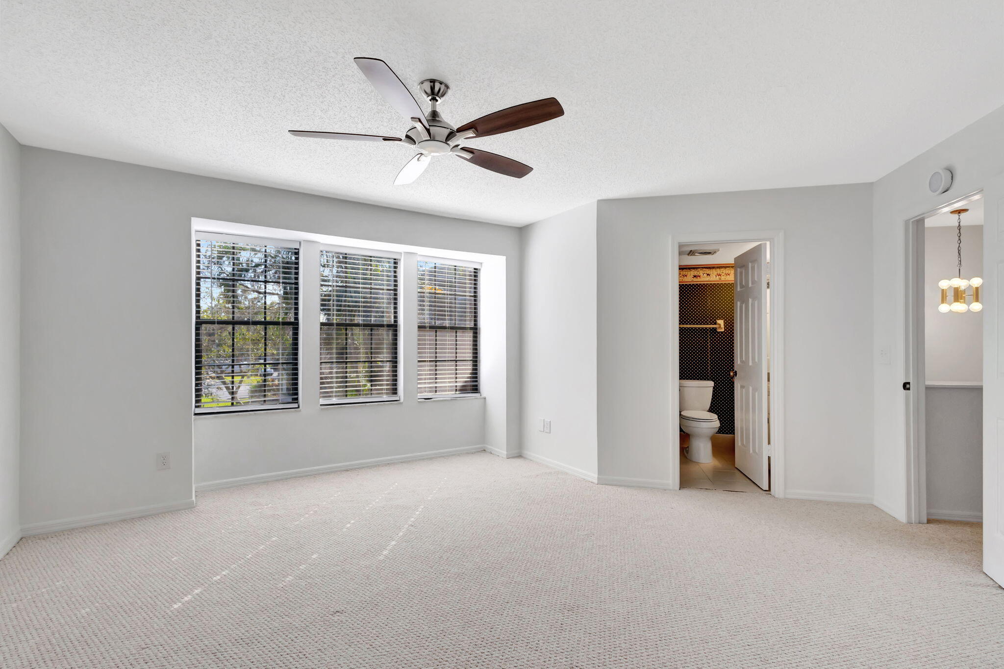 128 Weybridge B Circle B