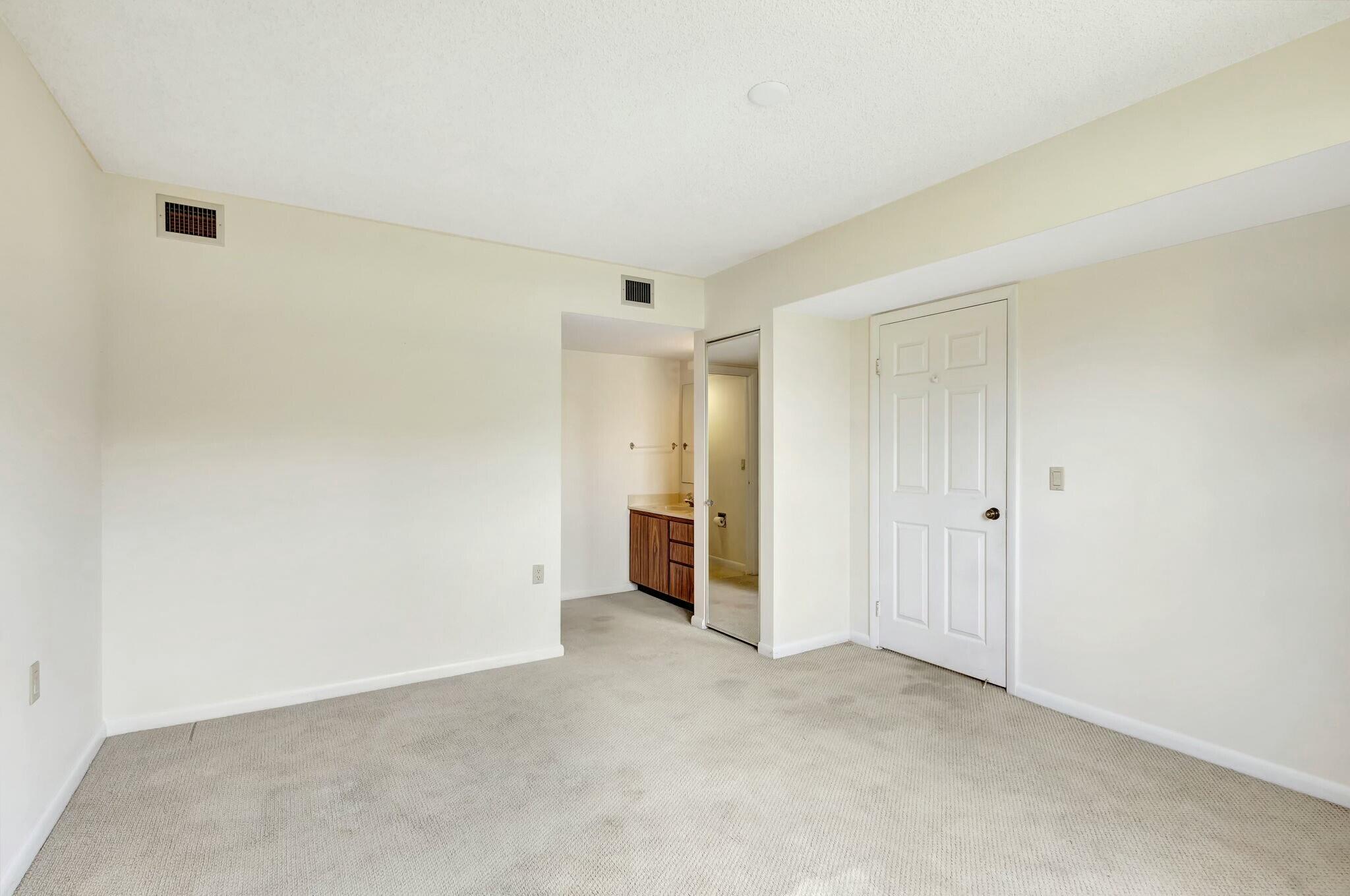 3515 Village Boulevard 206