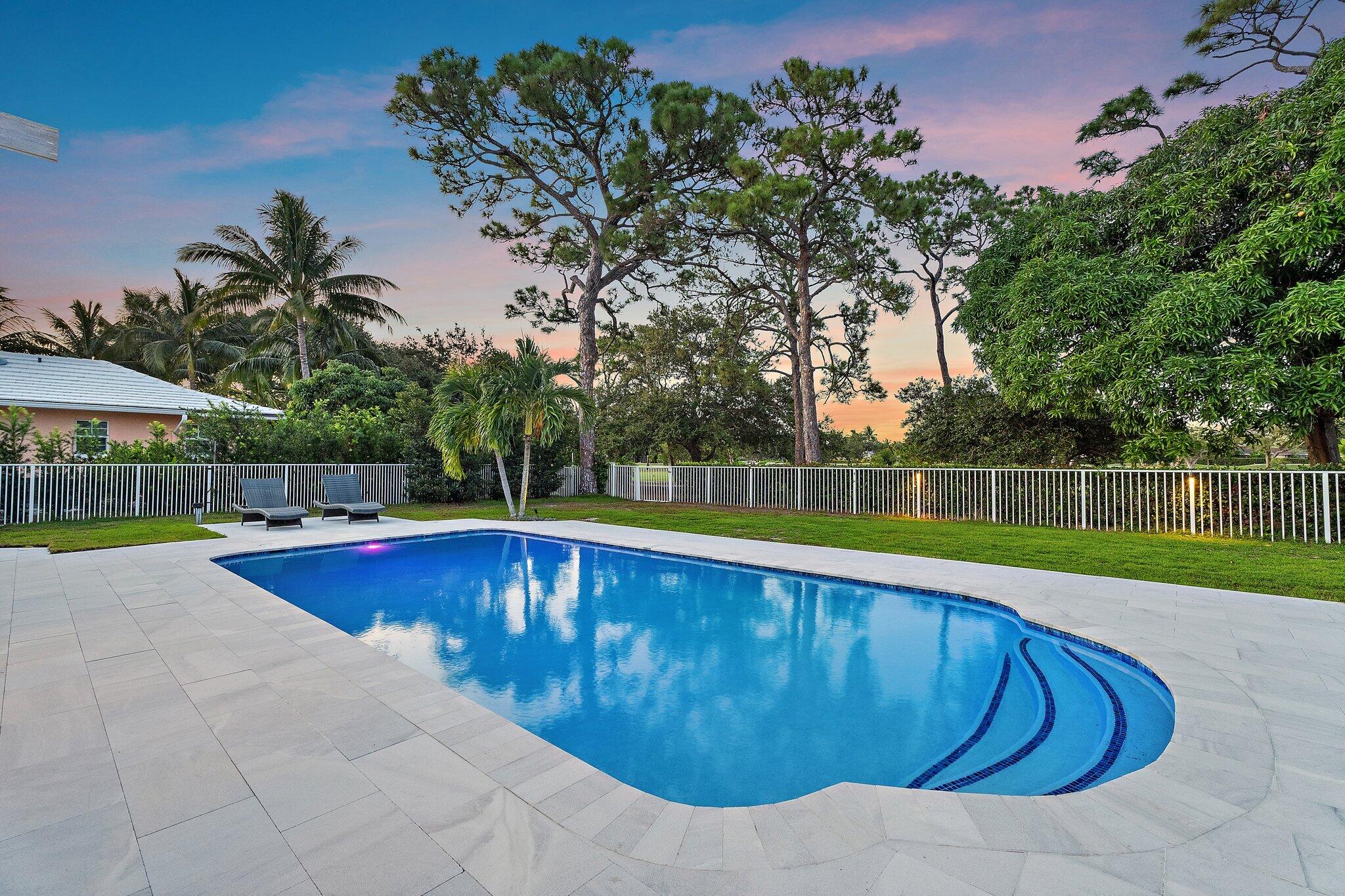 86 Golfview Drive