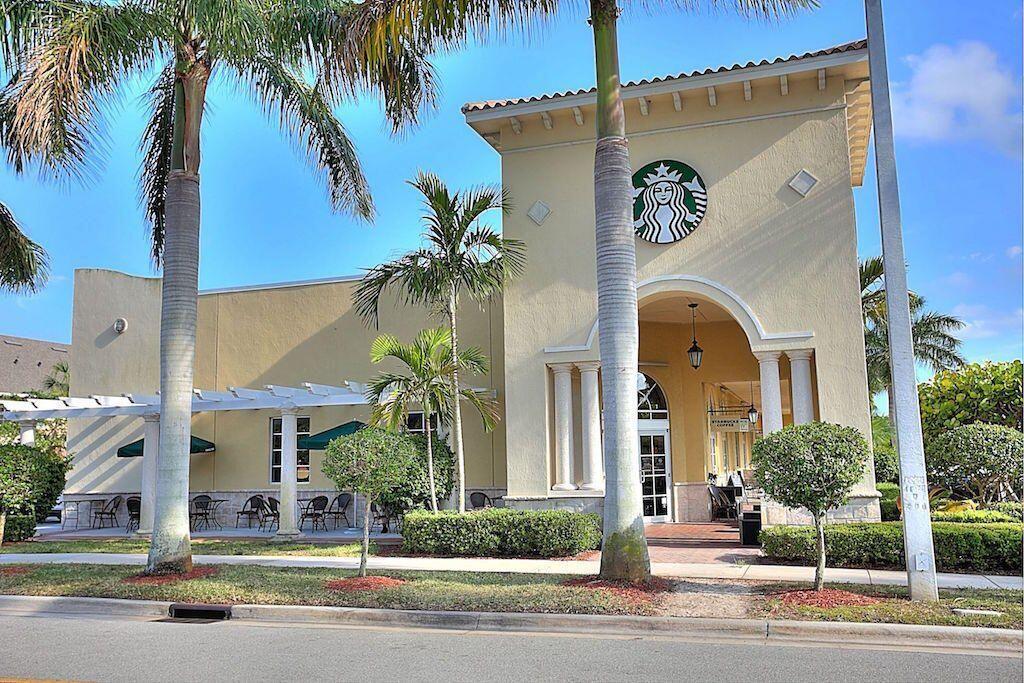 150 W Thatch Palm Circle