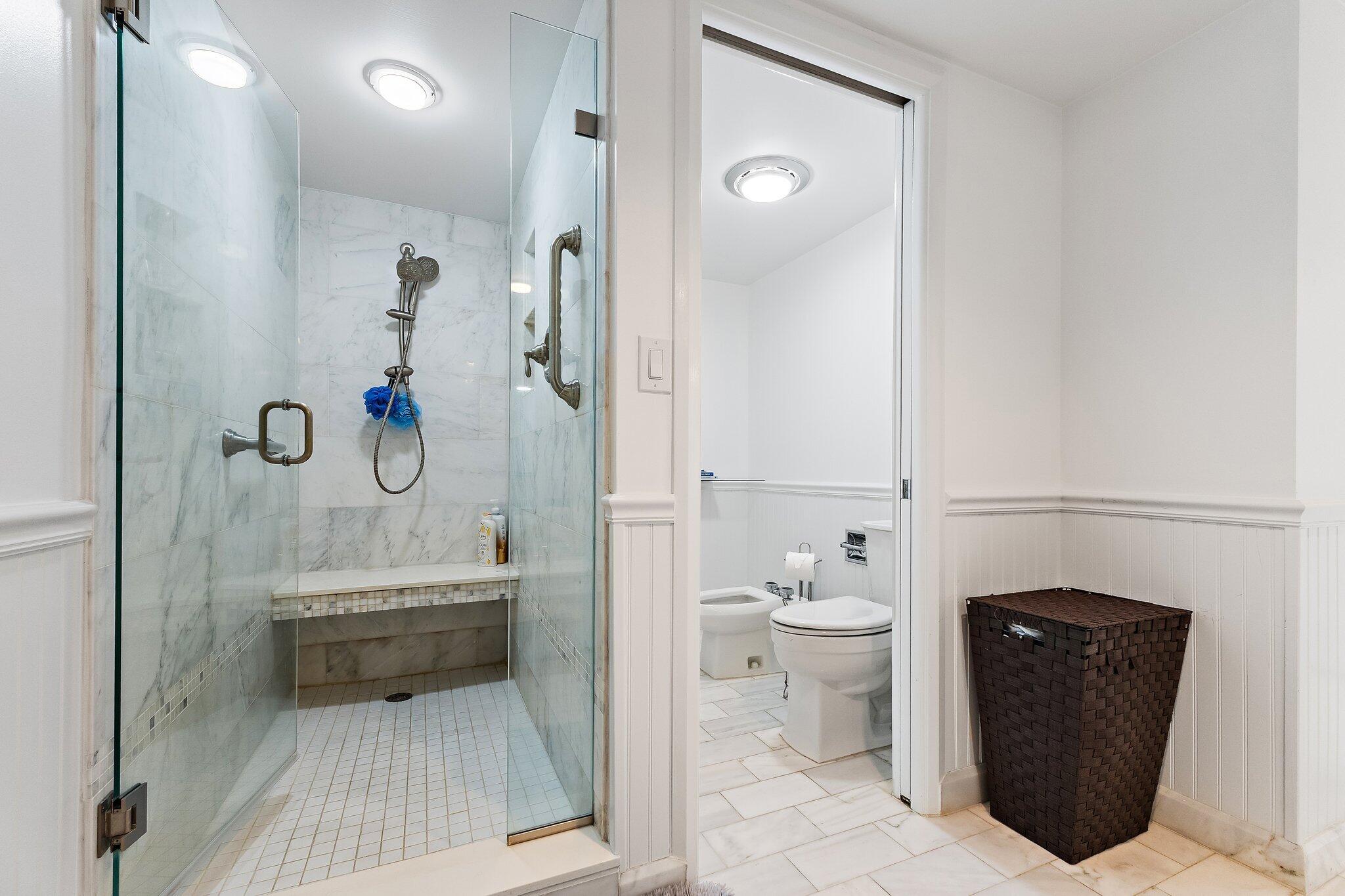 100 Lakeshore Drive 457
