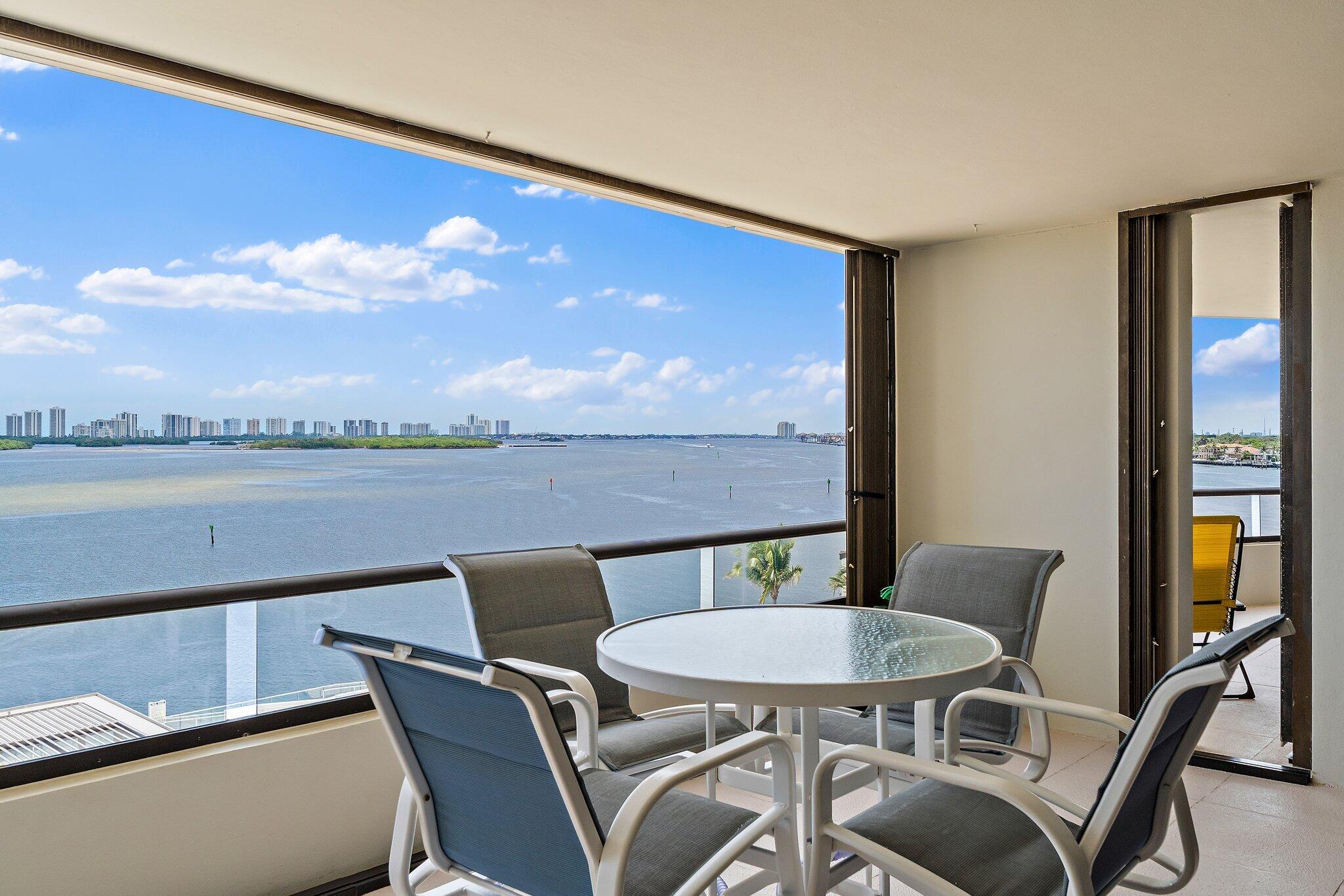 100 Lakeshore Drive 457