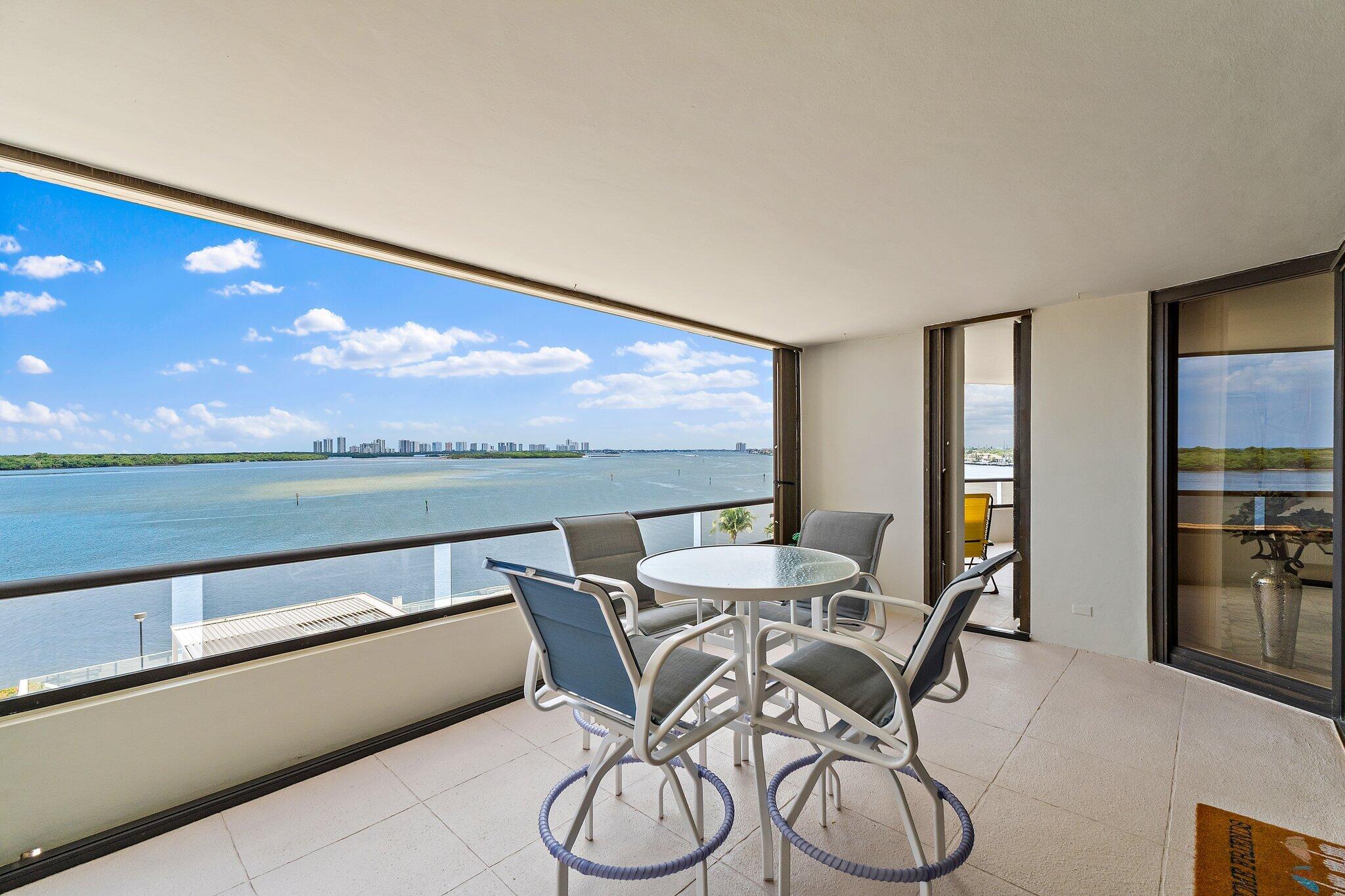 100 Lakeshore Drive 457