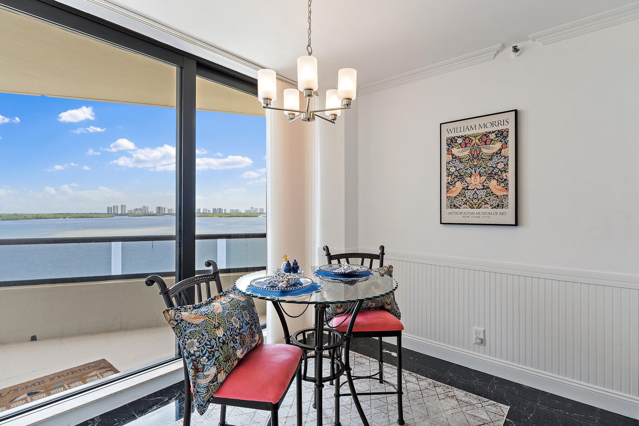 100 Lakeshore Drive 457
