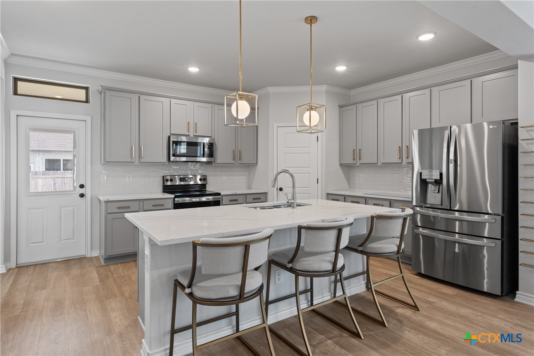 10205 Eaglefire Drive