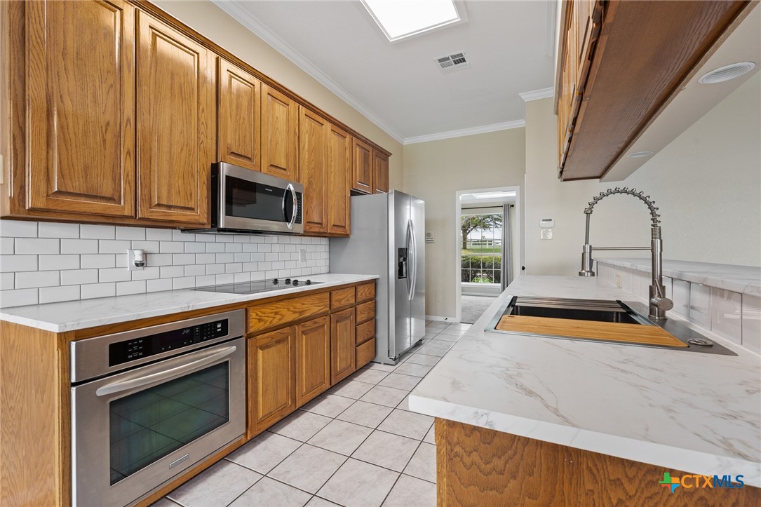 1550 W FM 93 Highway