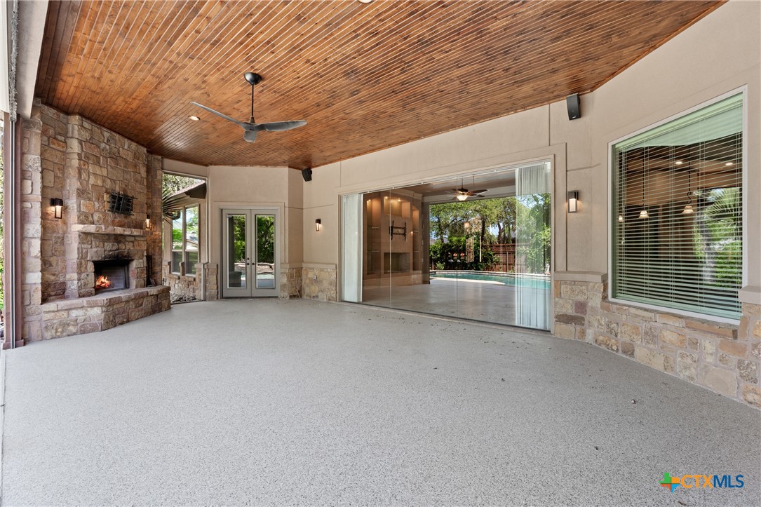 12 Sereno Vista Lane