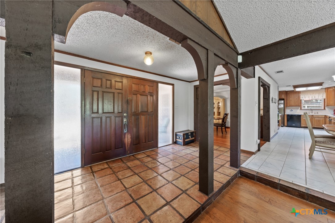 4108 Briar Cliff Road