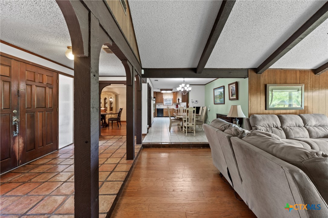 4108 Briar Cliff Road