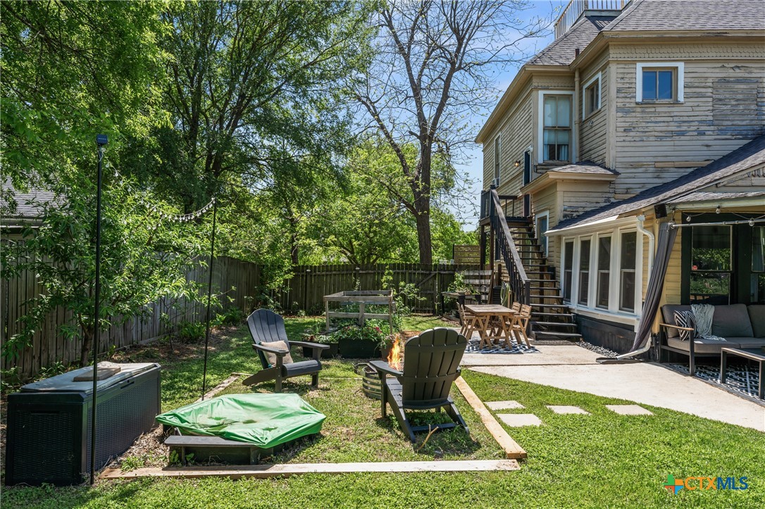 404 E 9th Avenue