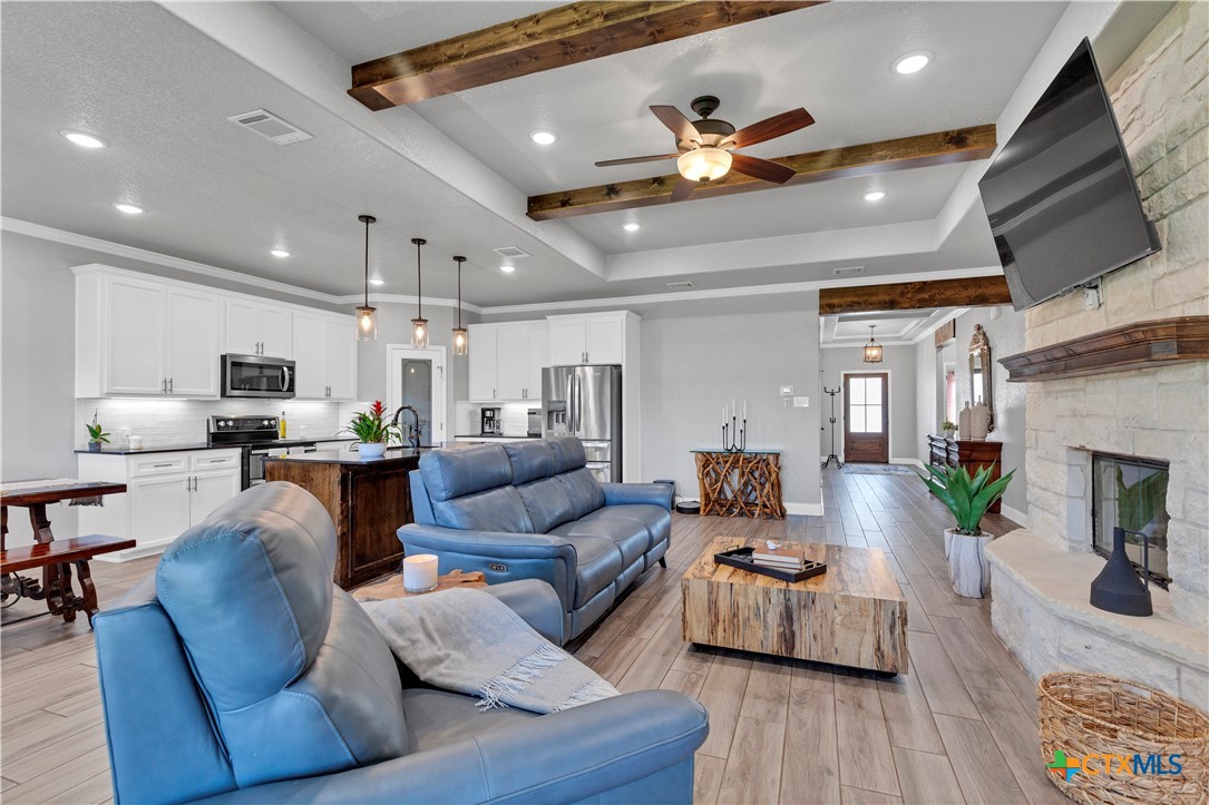 8508 Glade Drive
