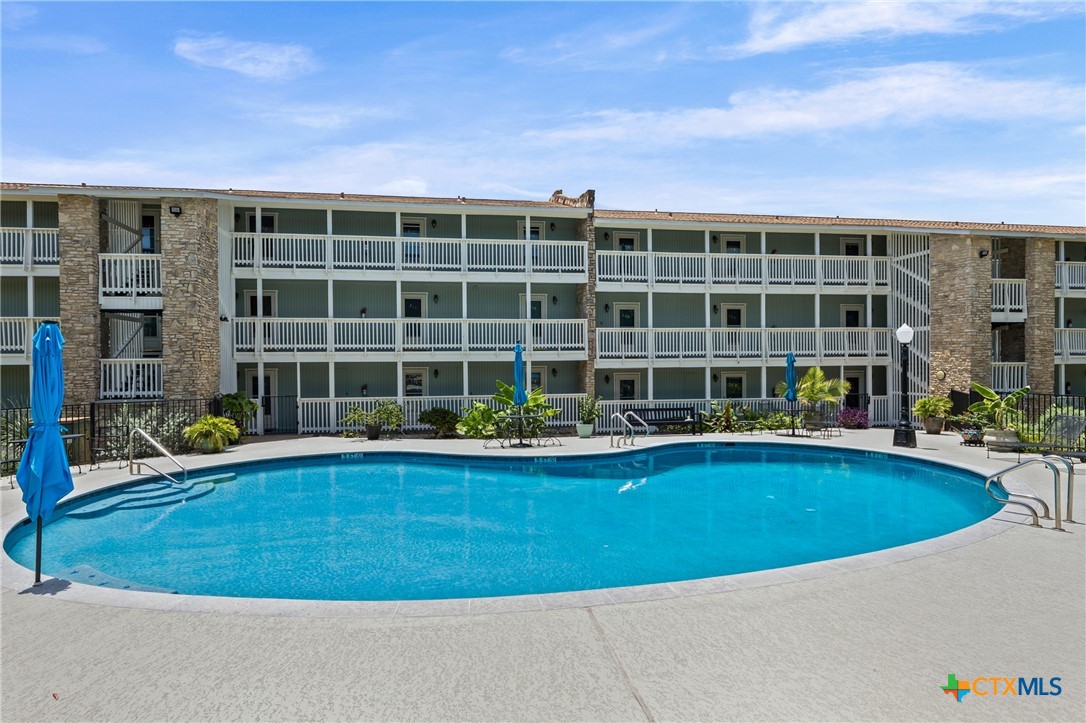 2 Cliffhouse Drive 212