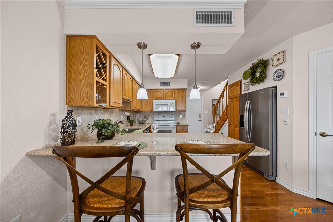 2 Cliffhouse Drive 212