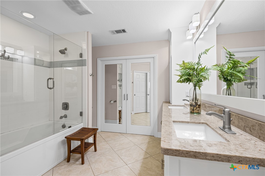 2 Cliffhouse Drive 212