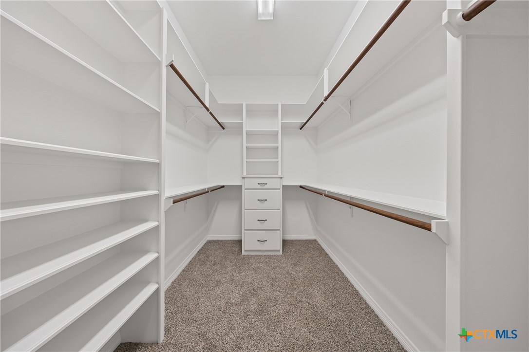 2206 Pheasant Run Lane