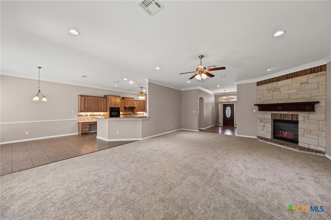 2206 Pheasant Run Lane