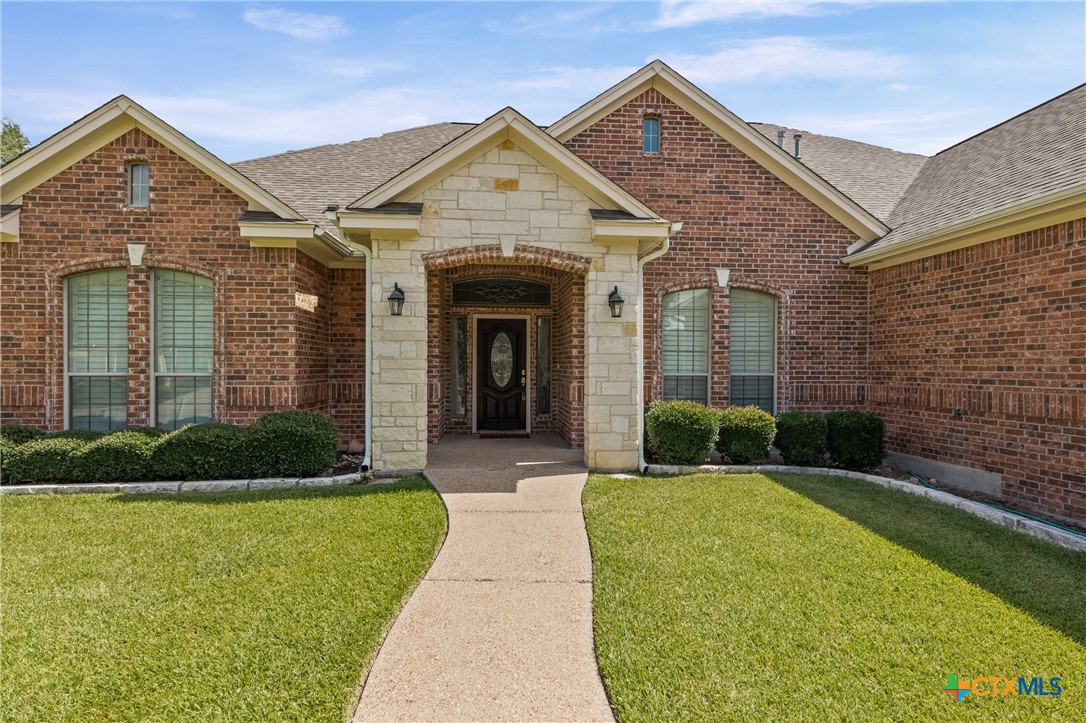 2206 Pheasant Run Lane