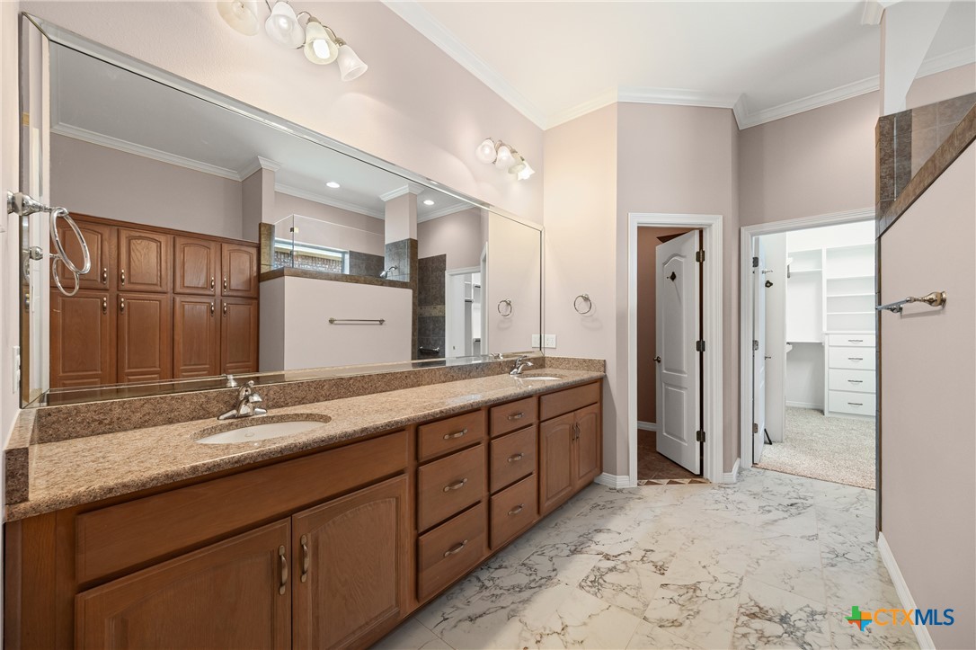 2206 Pheasant Run Lane