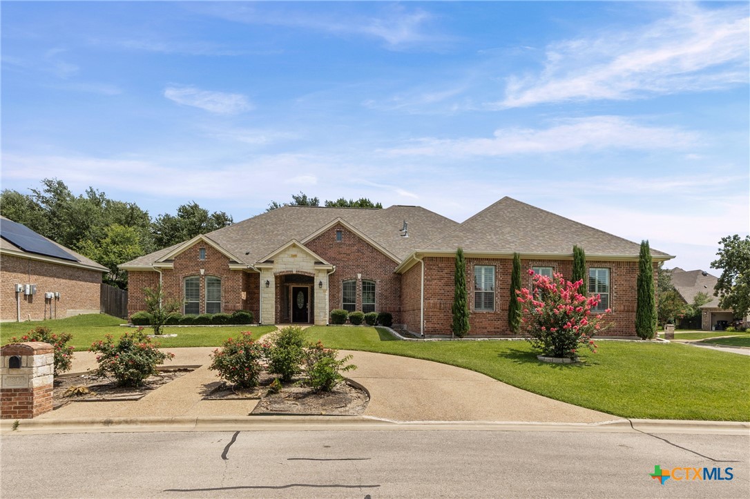 2206 Pheasant Run Lane