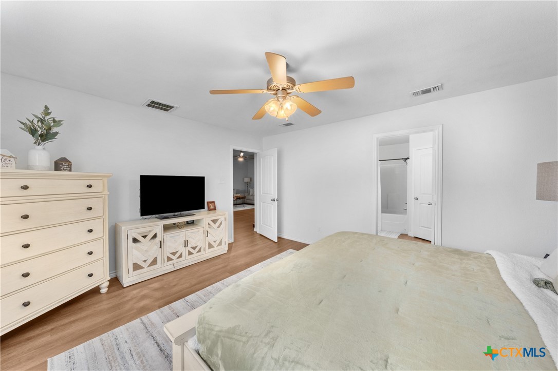 2119 S Jefferson Court