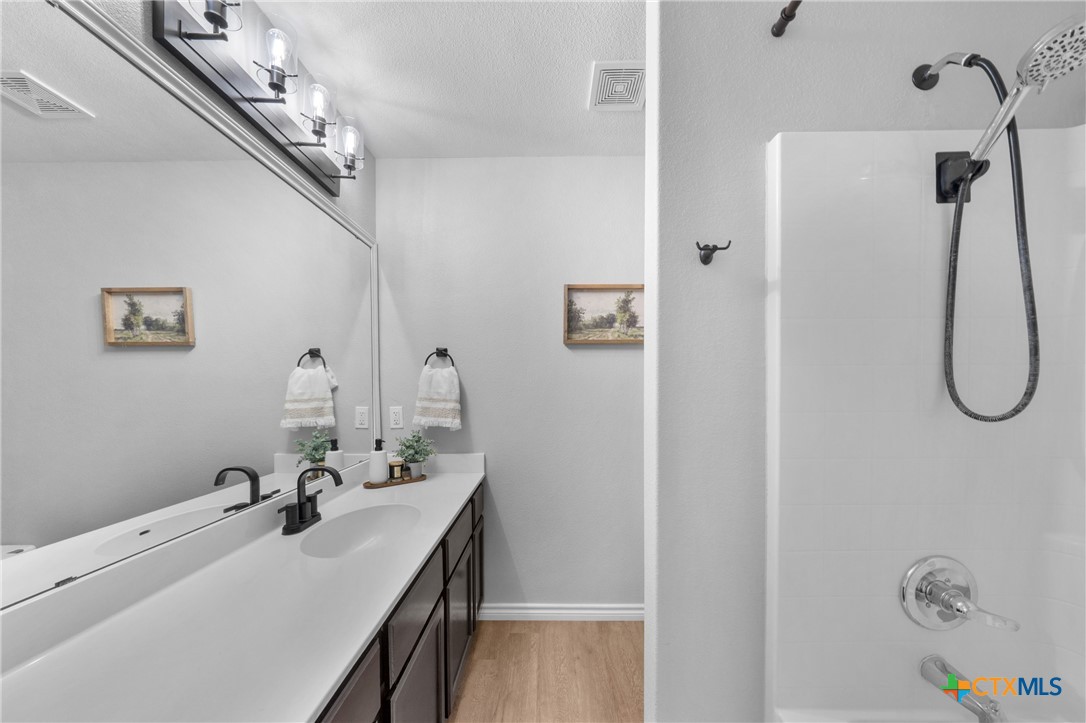 2119 S Jefferson Court