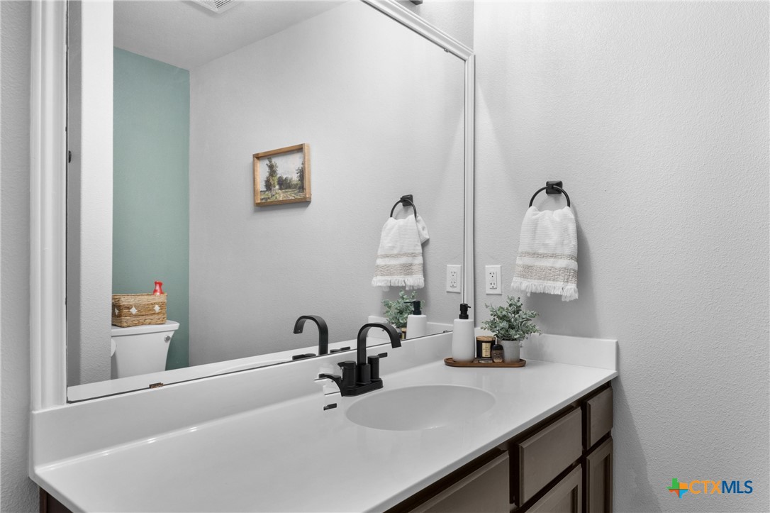 2119 S Jefferson Court