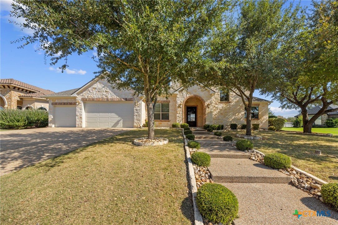 6735 Misty Creek Lane