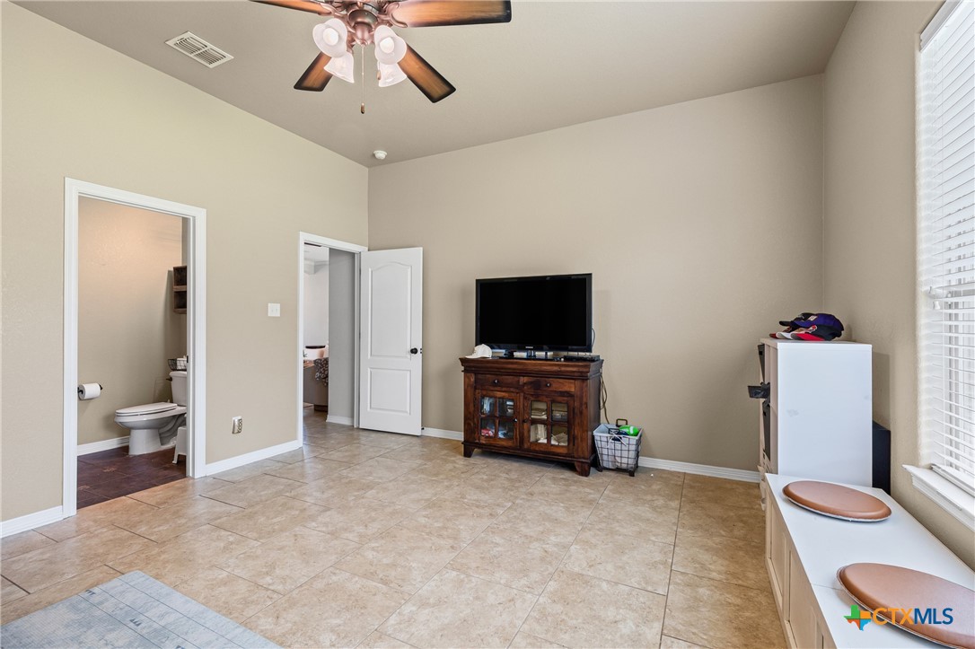 965 Ridgeoak Drive