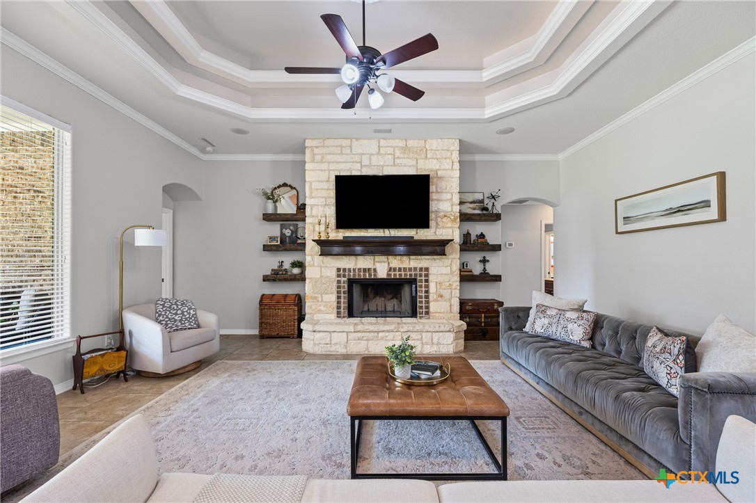 965 Ridgeoak Drive
