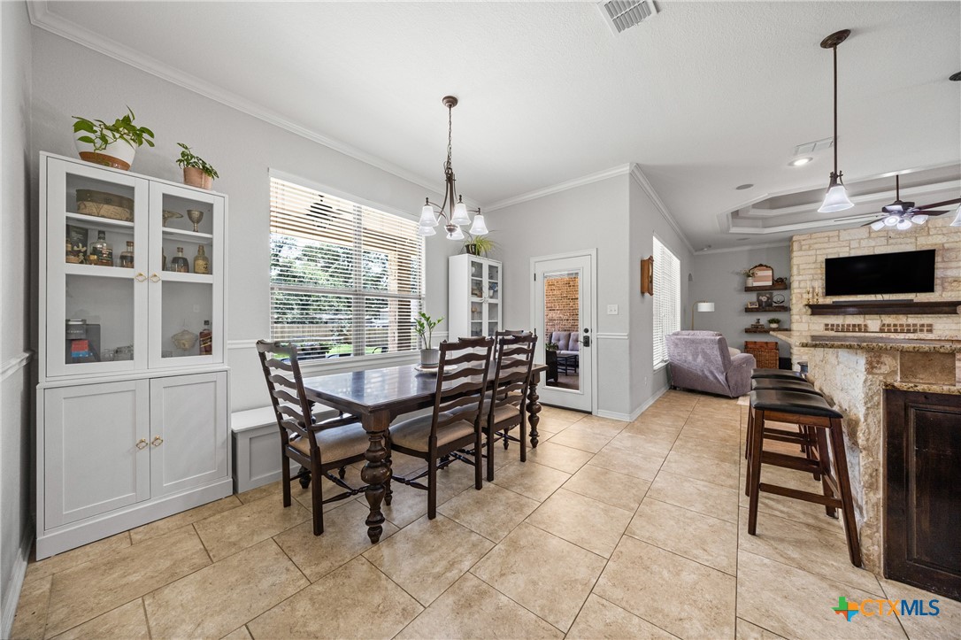 965 Ridgeoak Drive