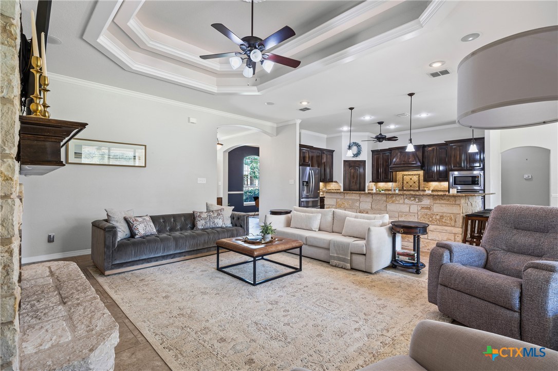 965 Ridgeoak Drive
